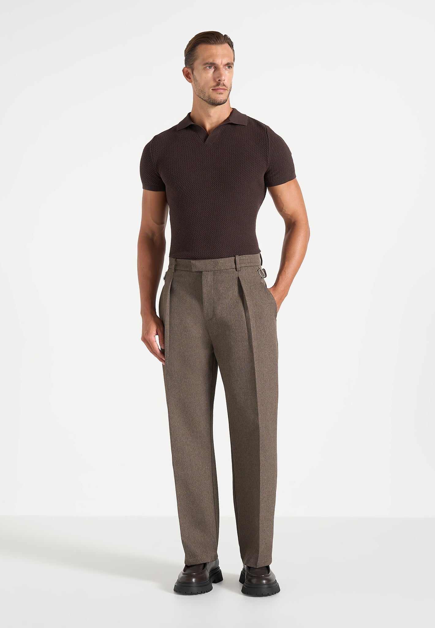 Dorian - Relaxed Fit Pleated Textured Tailored Trousers - Taupe