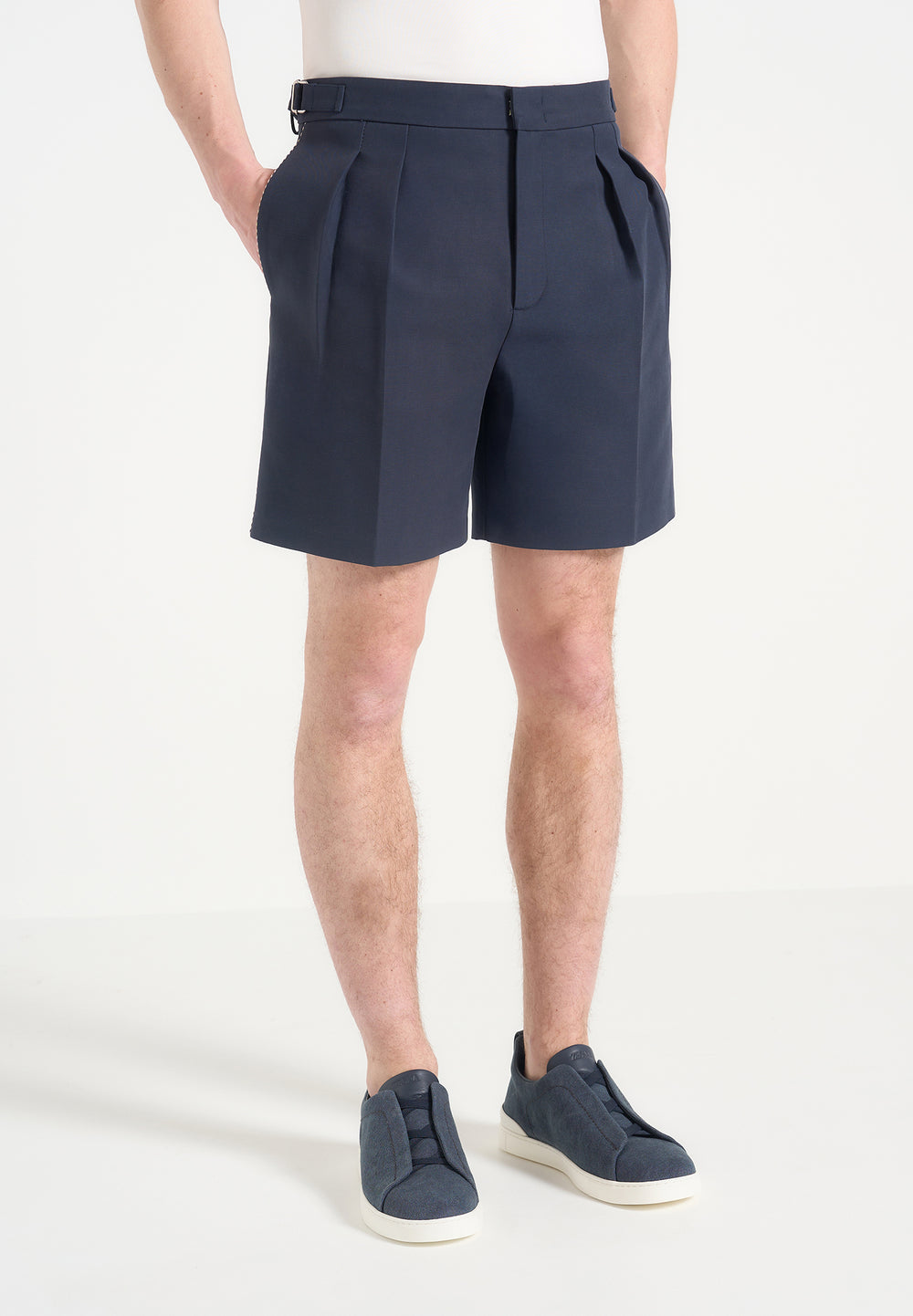 twin-pleat-chino-shorts-with-stitch-detail-navy