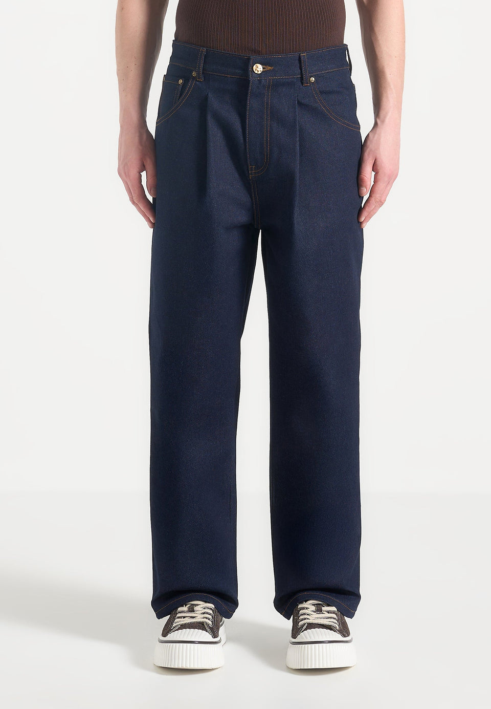 arnault-pleated-denim-jeans-indigo