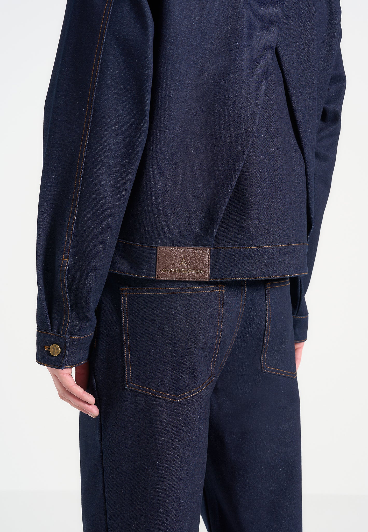 denim-jacket-with-back-pleat-indigo