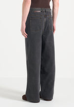 wide-leg-belted-jeans-black-wash