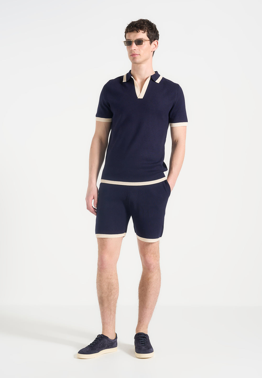 contrast-detail-knit-shorts-navy