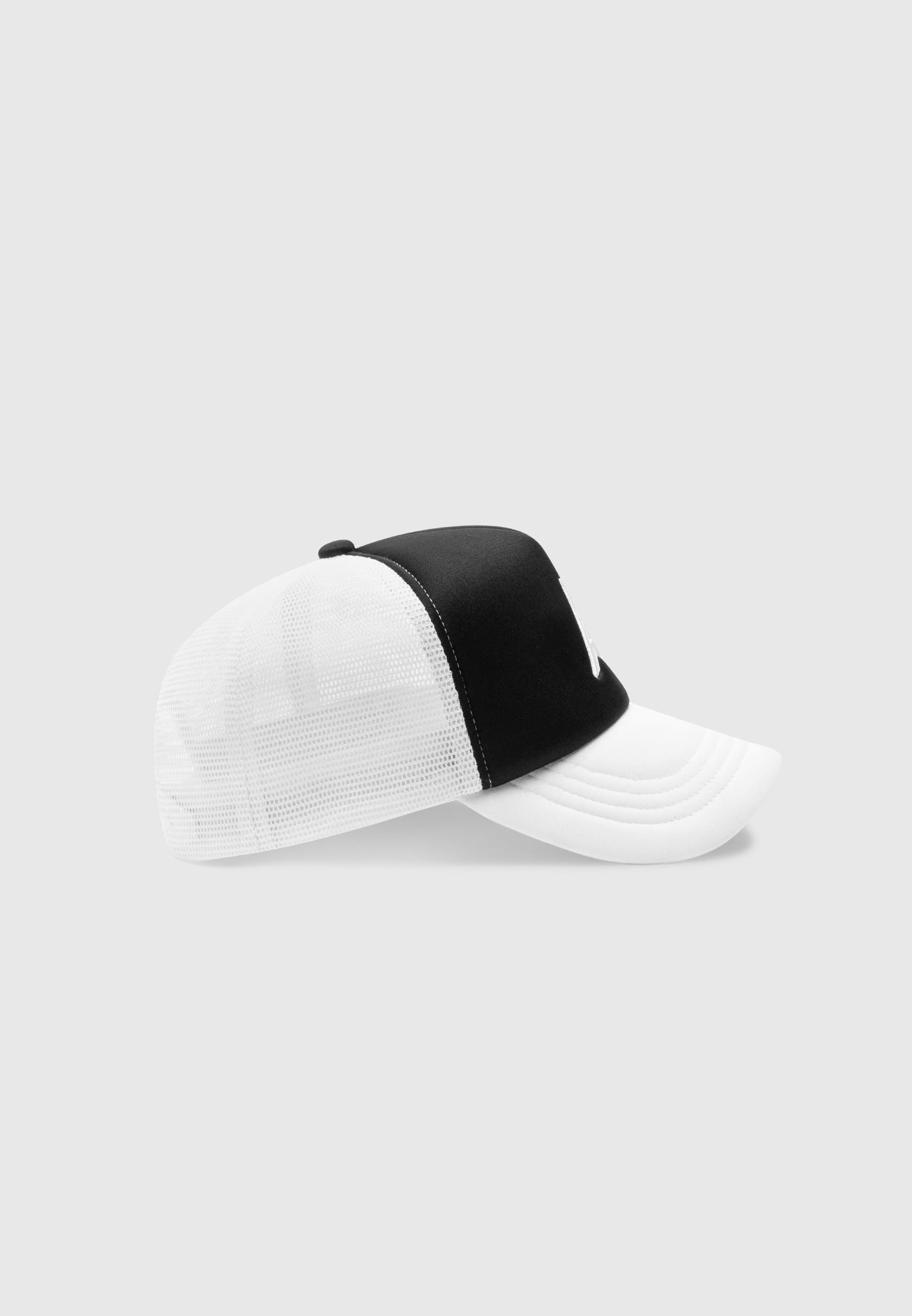 mesh-trucker-cap-white-black