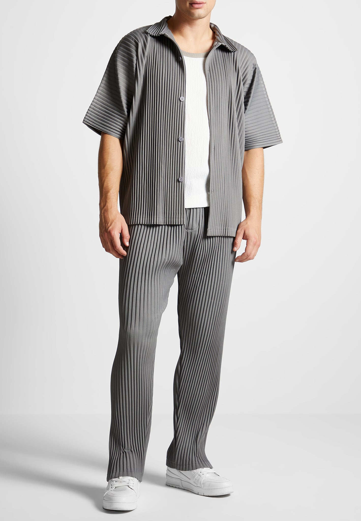 pleated-shirt-grey