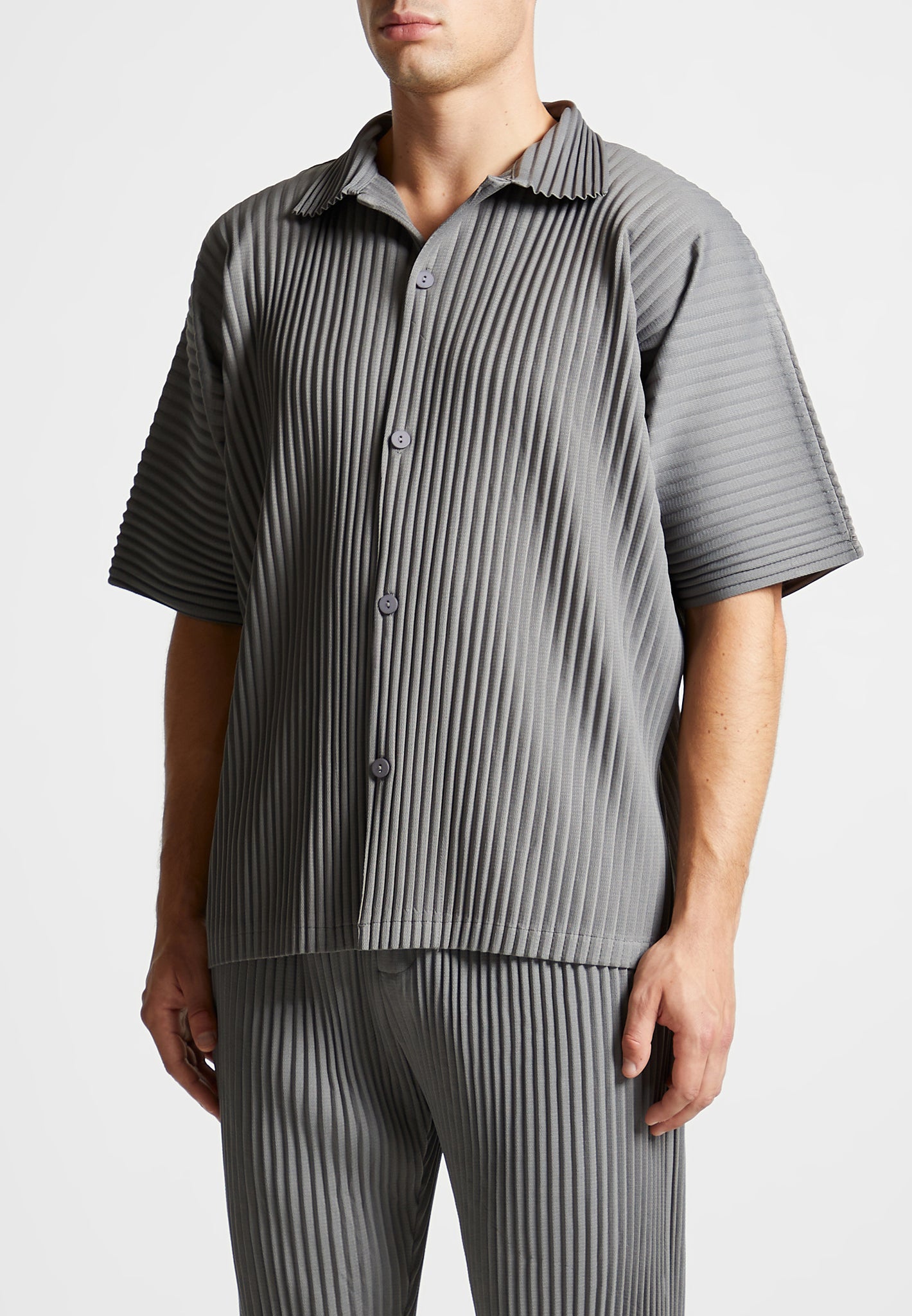 pleated-shirt-grey