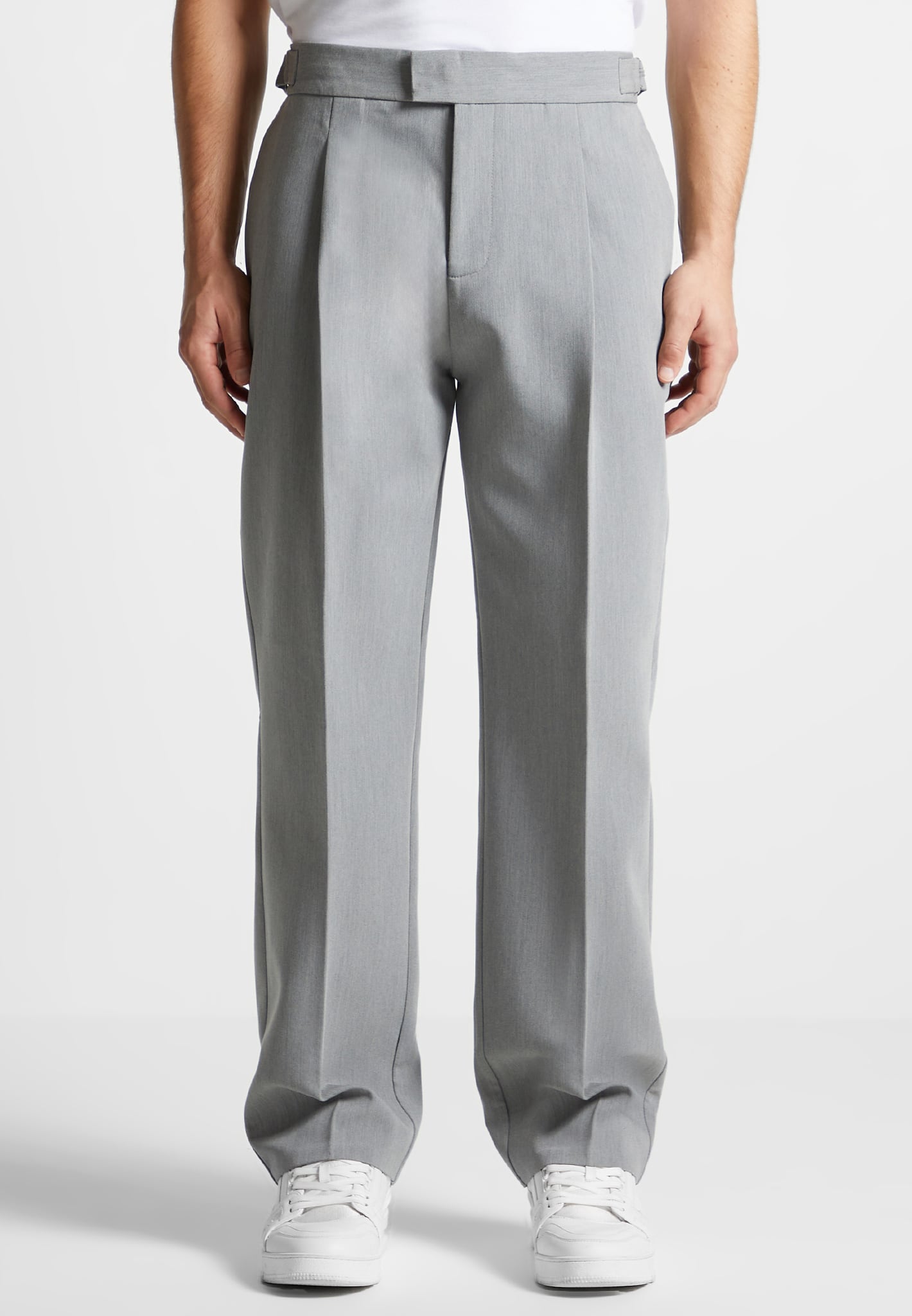 pleated-tailored-trousers-light-grey