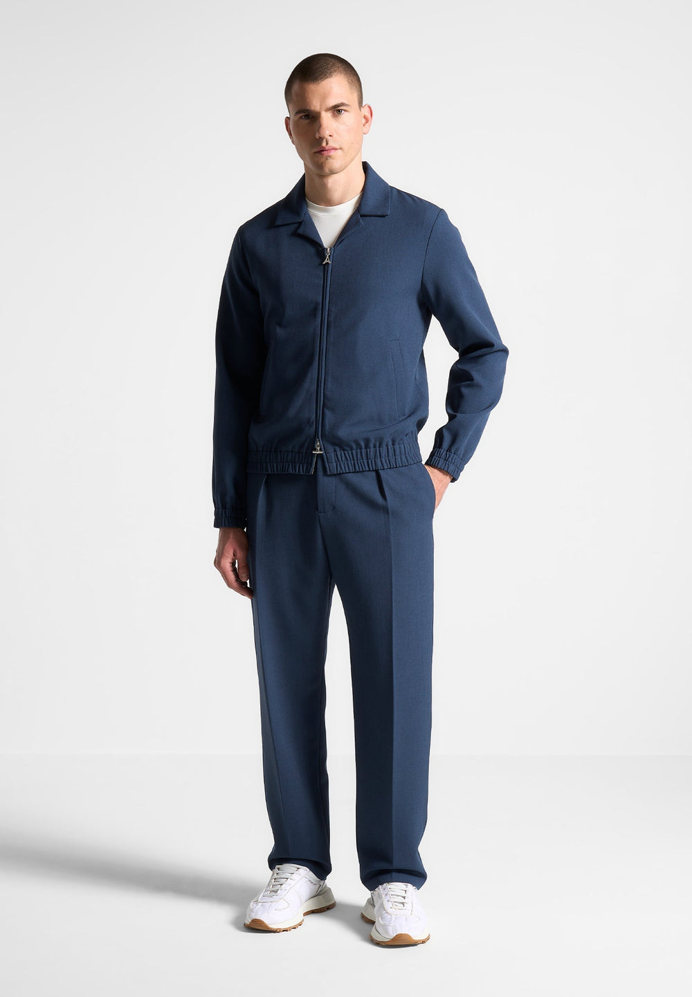 relaxed-fit-hatched-pleated-tailored-trousers-blue