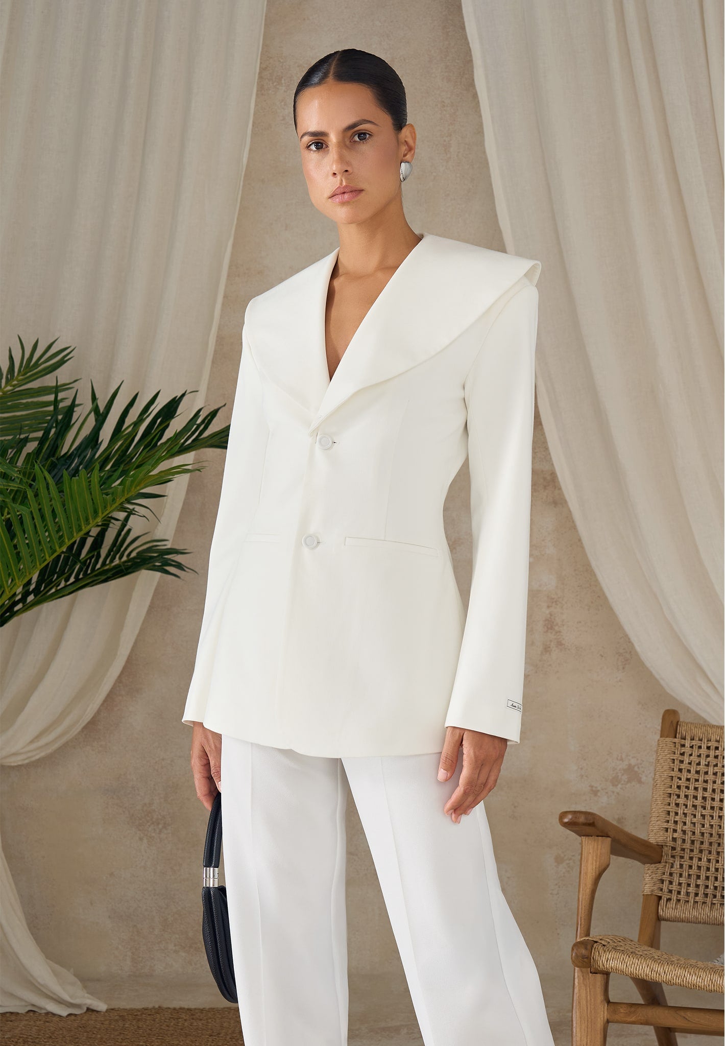 emy-shawl-hourglass-blazer-white