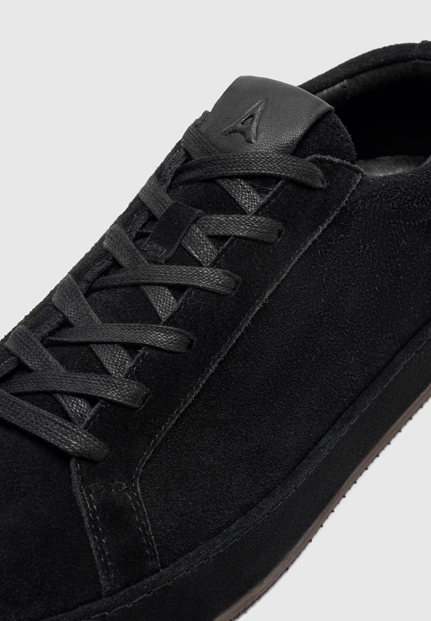 cannes-suede-sneaker-midnight