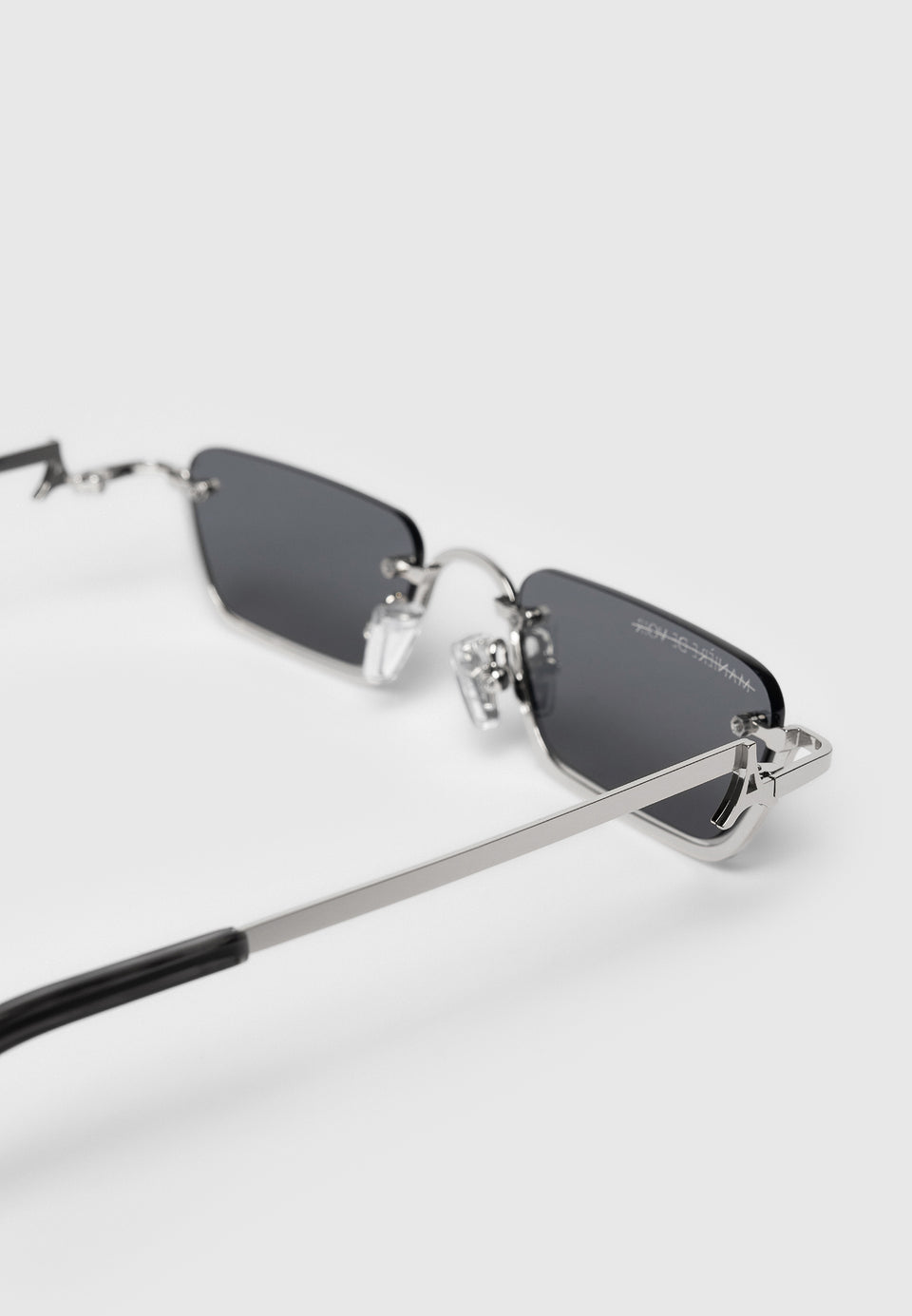 kai-frameless-sunglasses-silver