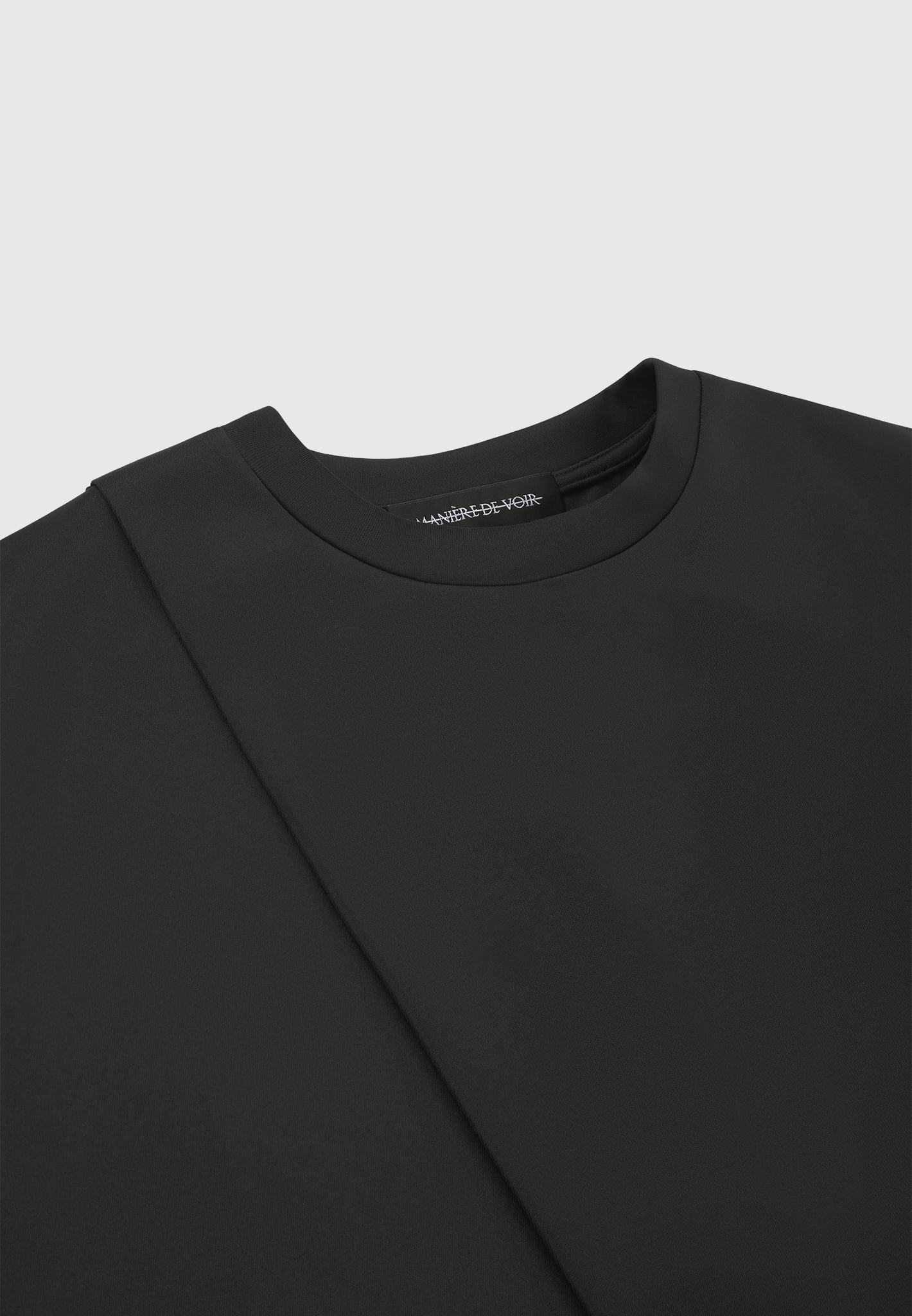 t-shirt-with-pleat-black