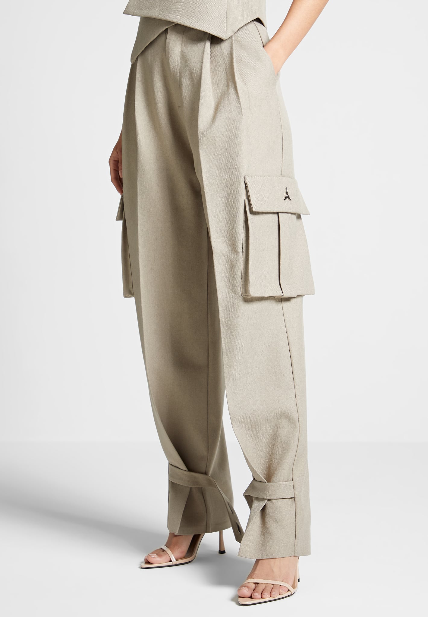 danielle-tailored-pleated-cargo-trousers-beige