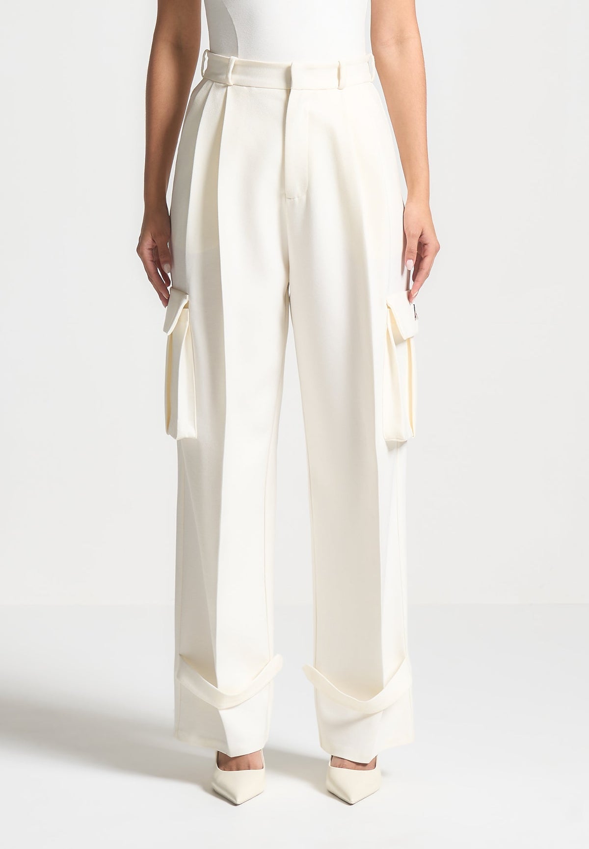 Danielle - Tailored Pleated Cargo Trousers - Off White