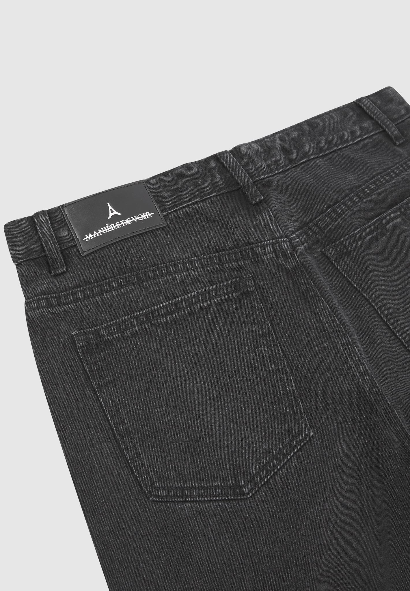 regular-fit-jeans-black