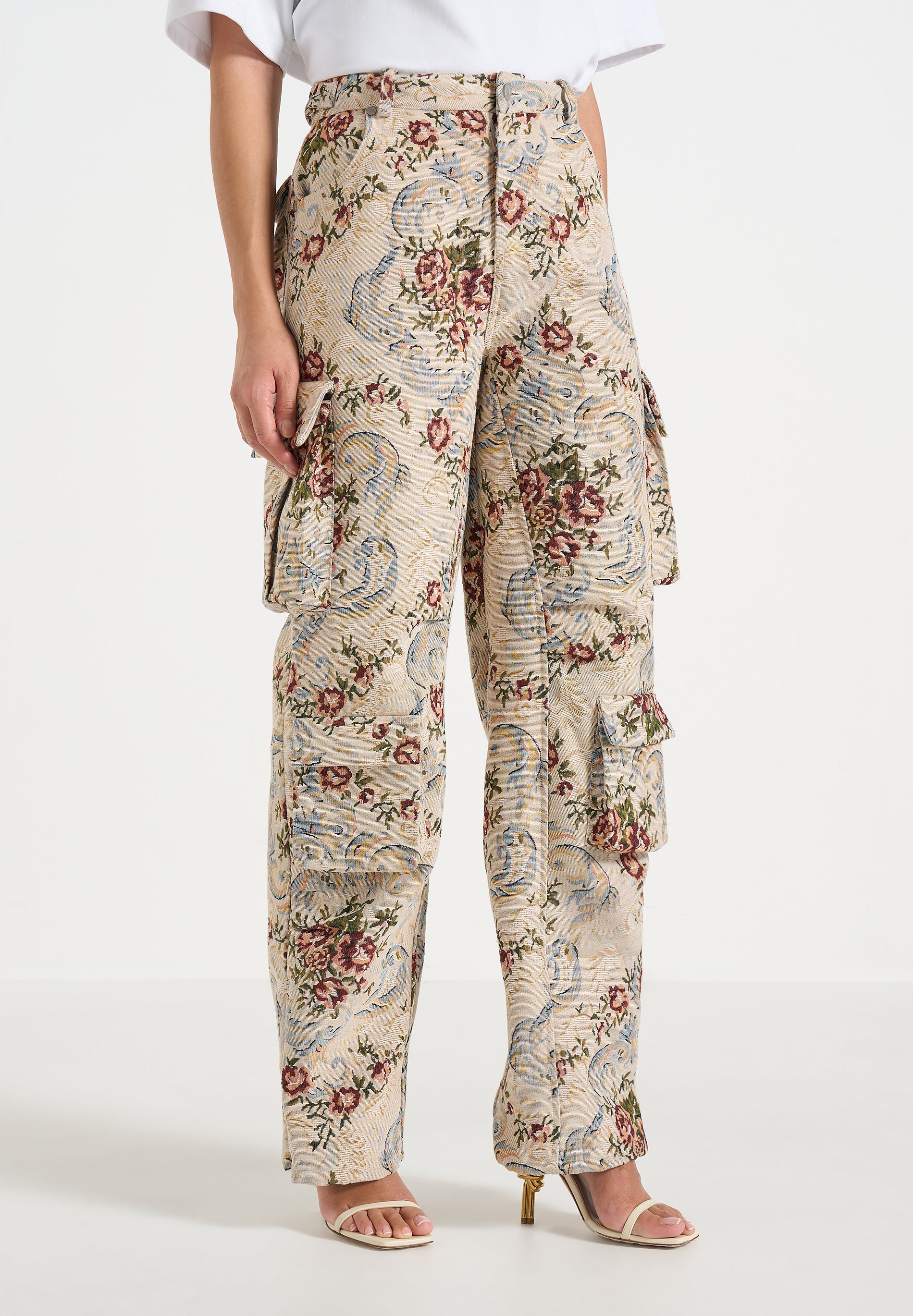 Emilie - High Waisted Tapestry Cargo Pants - Beige