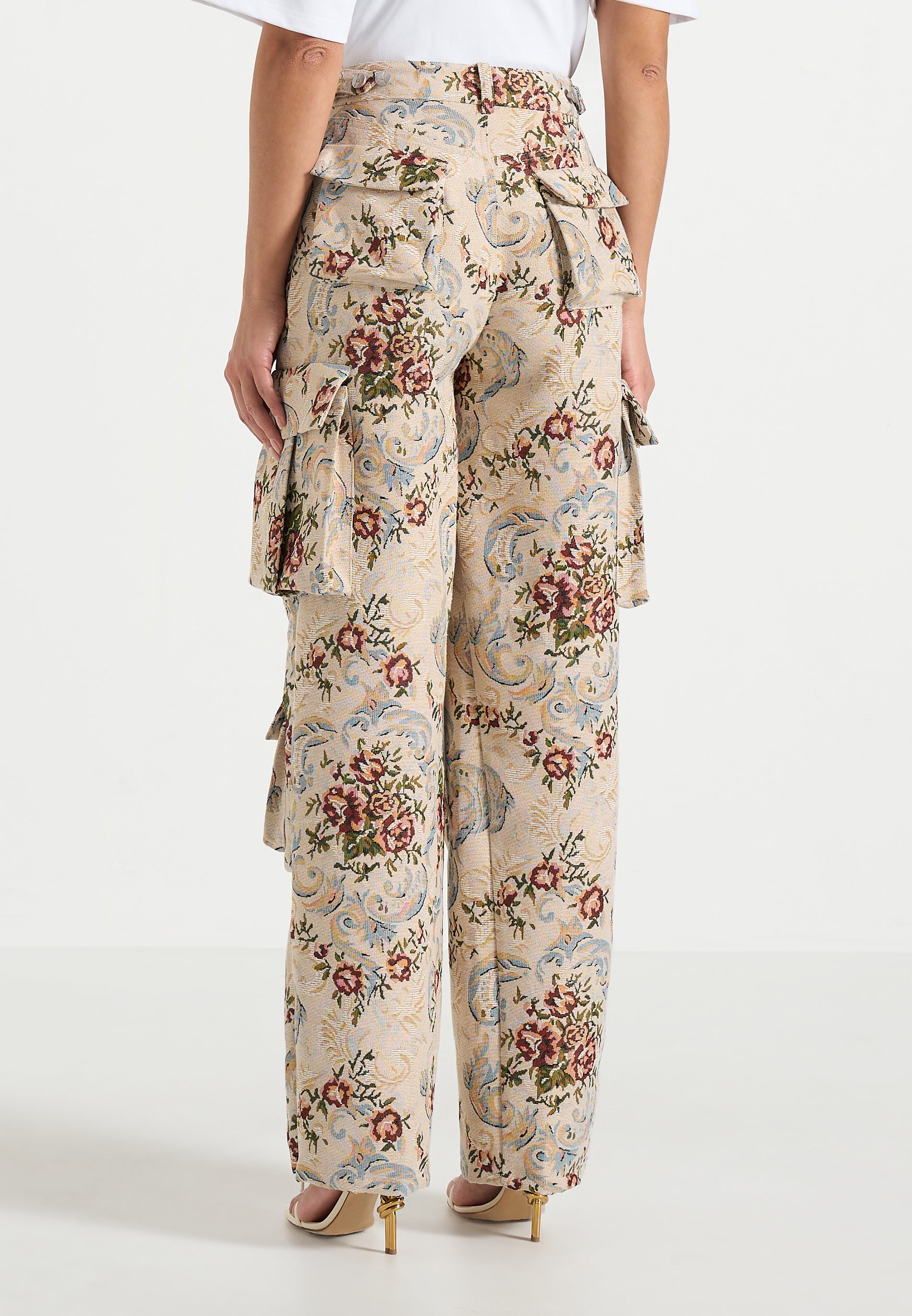 Emilie - High Waisted Tapestry Cargo Pants - Beige