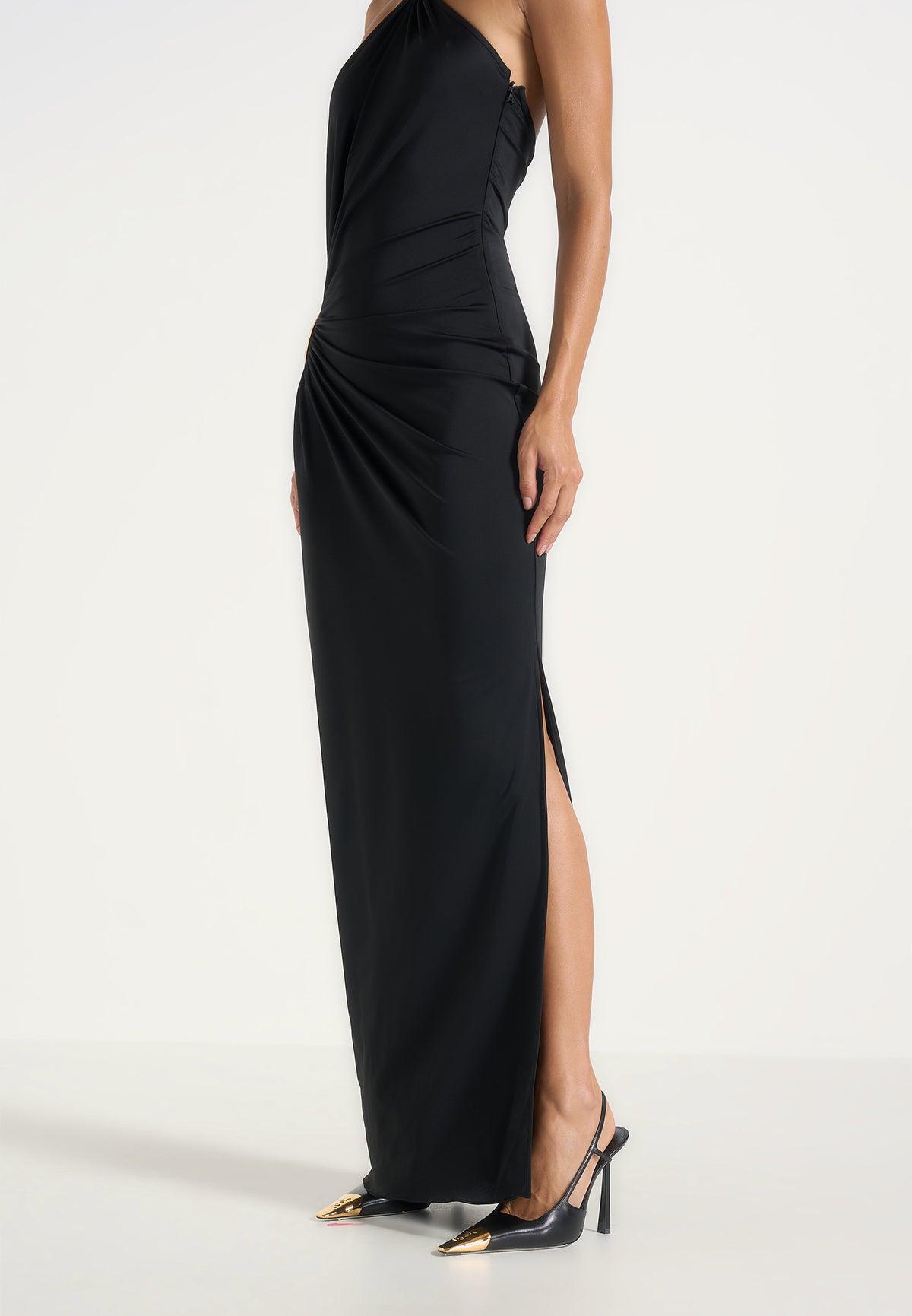 Amalia - Halter Neck Ruched Hip Hardware Maxi Dress - Black