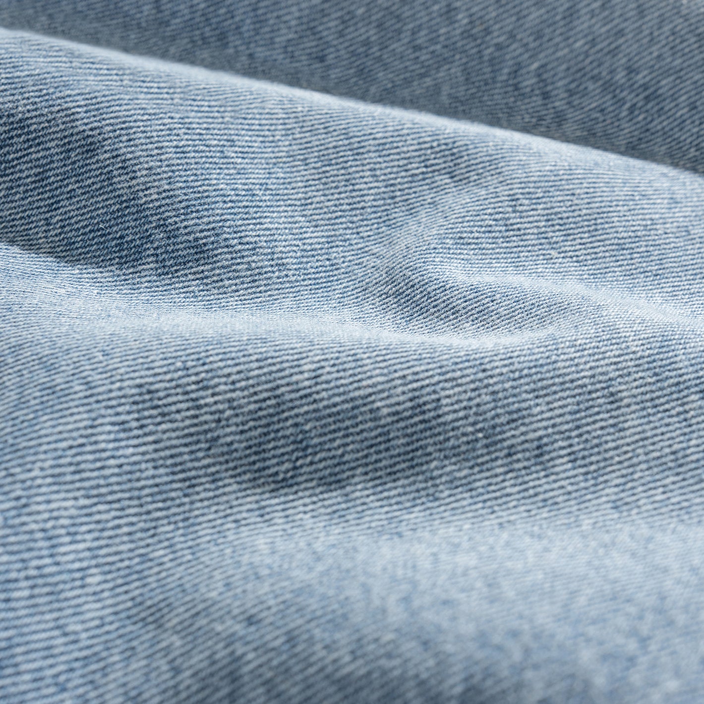 Lucy - Twin Pleat Wide-Leg Denim Jeans - Mid Blue