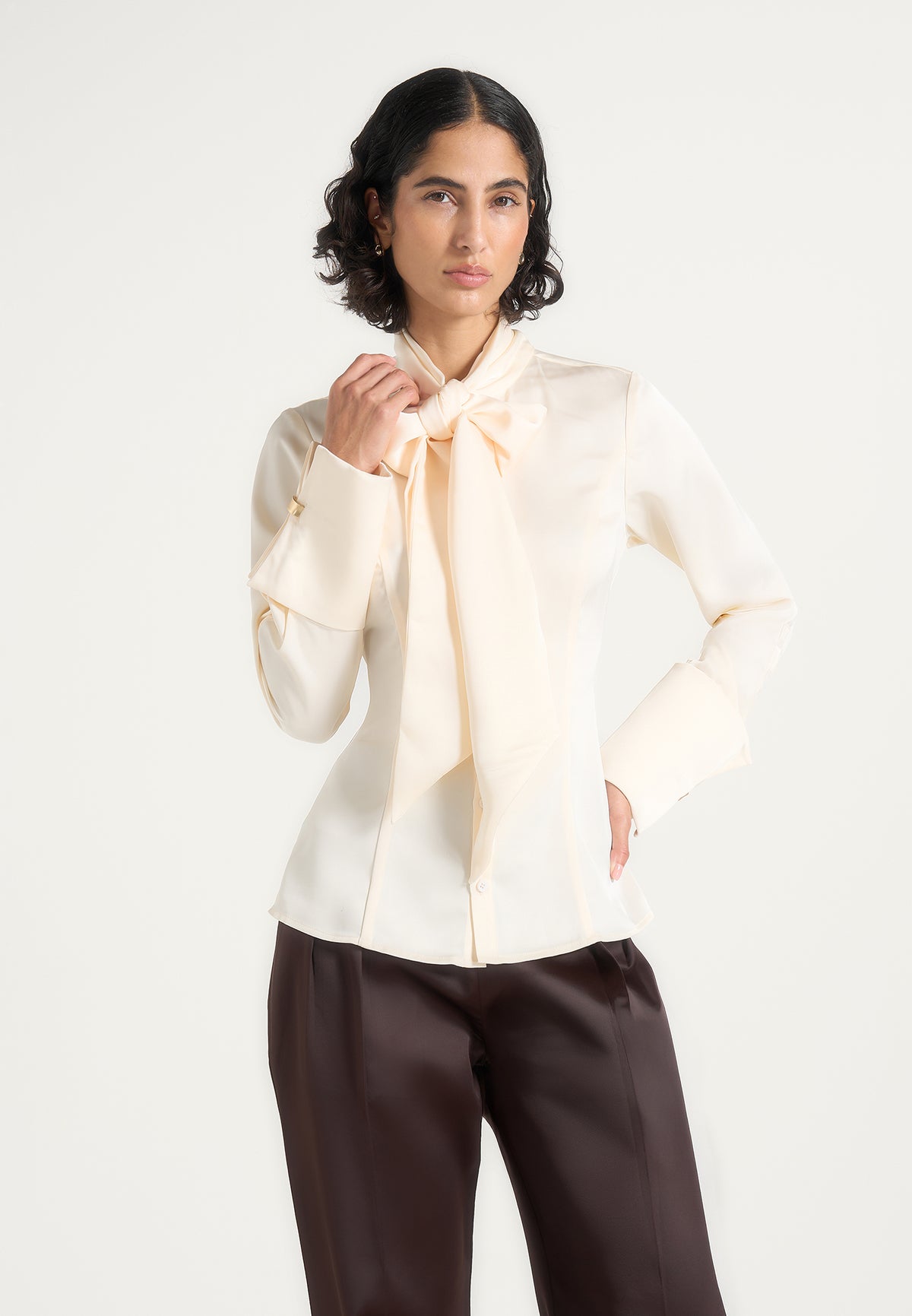 Wilona - Hourglass Scarf Neck Shirt - Ivory