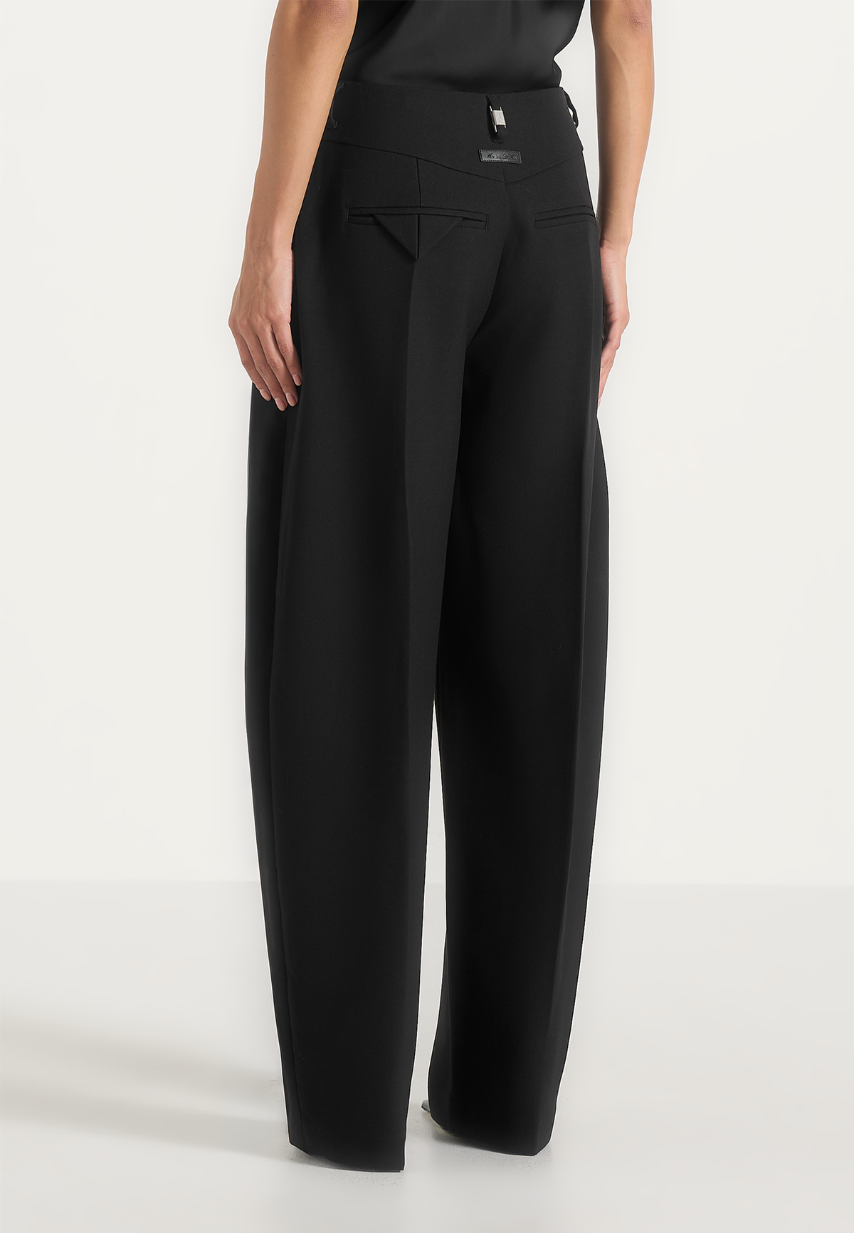 Kylie - Barrel Leg Press Crease Wool-Blend Trousers - Black