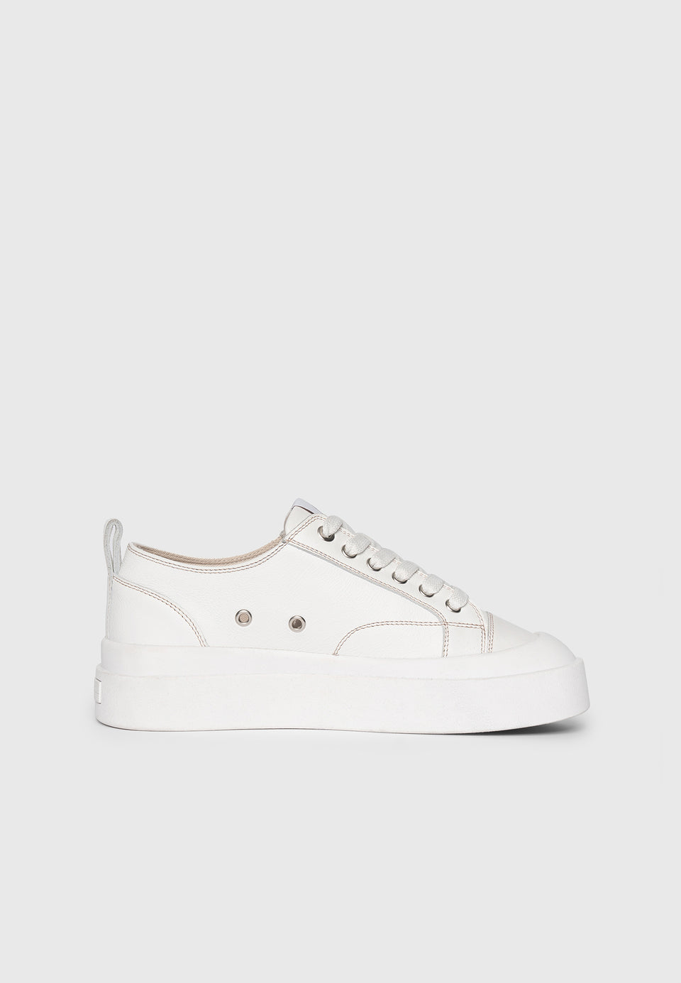 womens-vienna-leather-contrast-stitch-sneaker-white