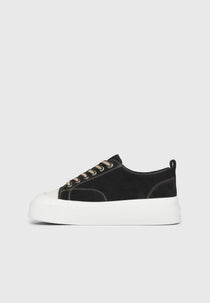 Vienna - Suede Contrast Stitch Sneaker - Black