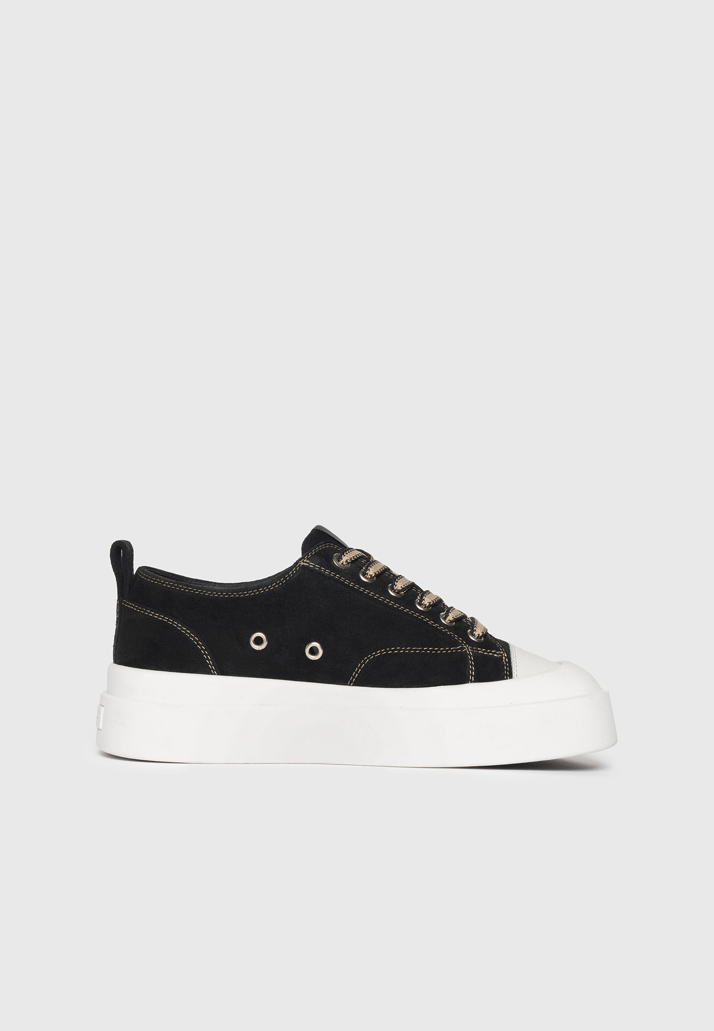 Vienna - Suede Contrast Stitch Sneaker - Black