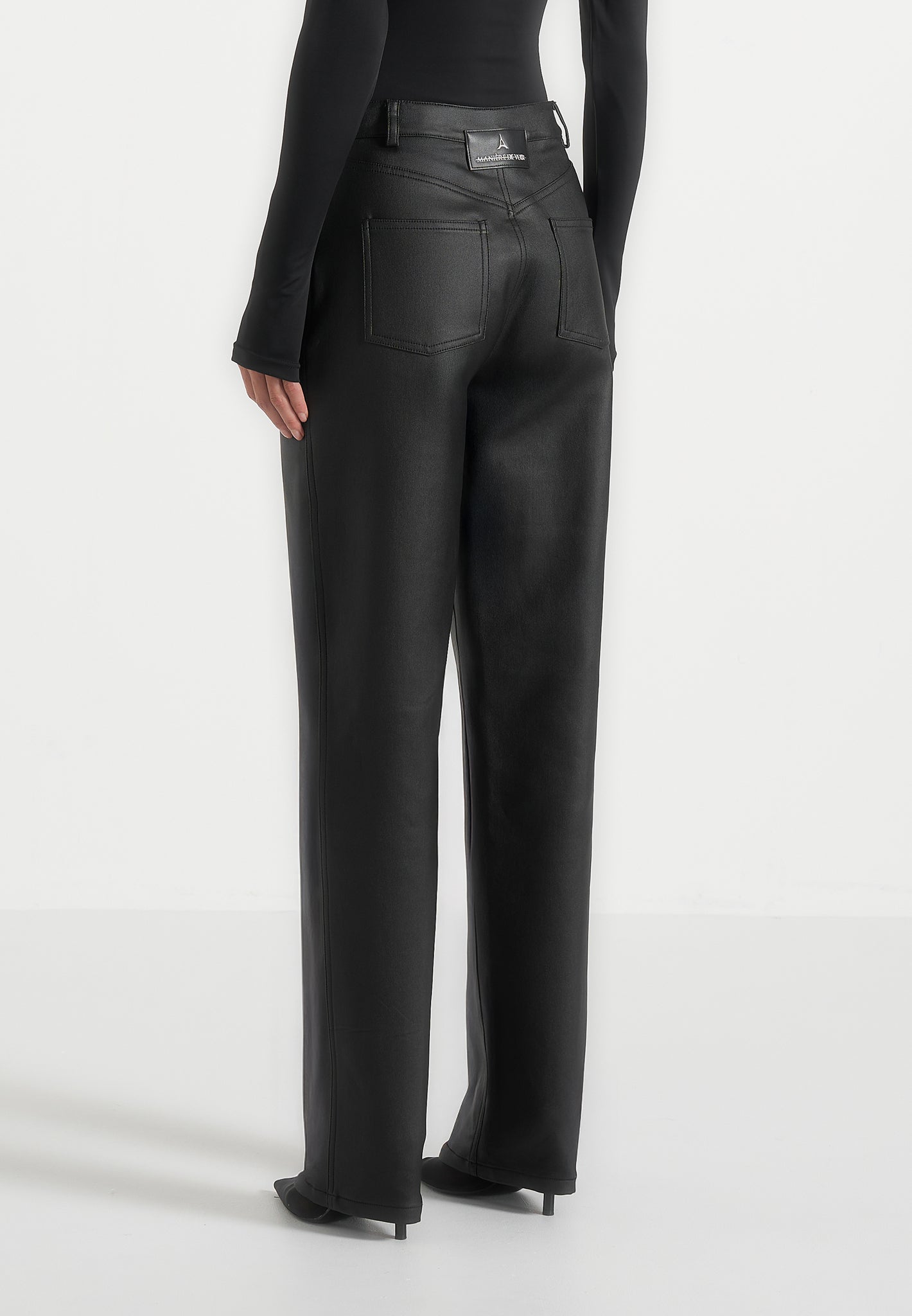 Jana - Wax Effect Denim Boyfriend Jeans - Black