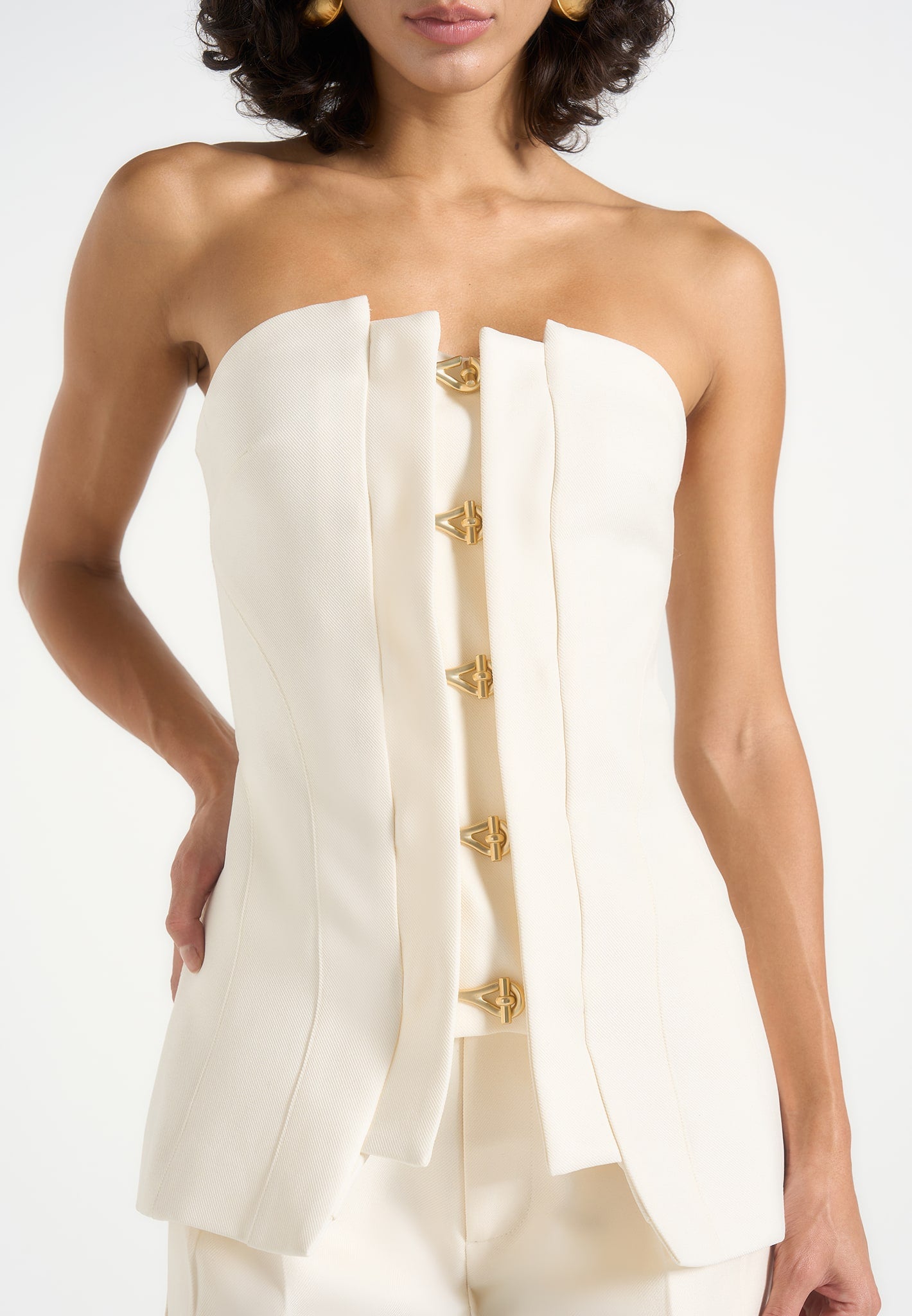 viviane-clasp-detail-bandeau-top-off-white