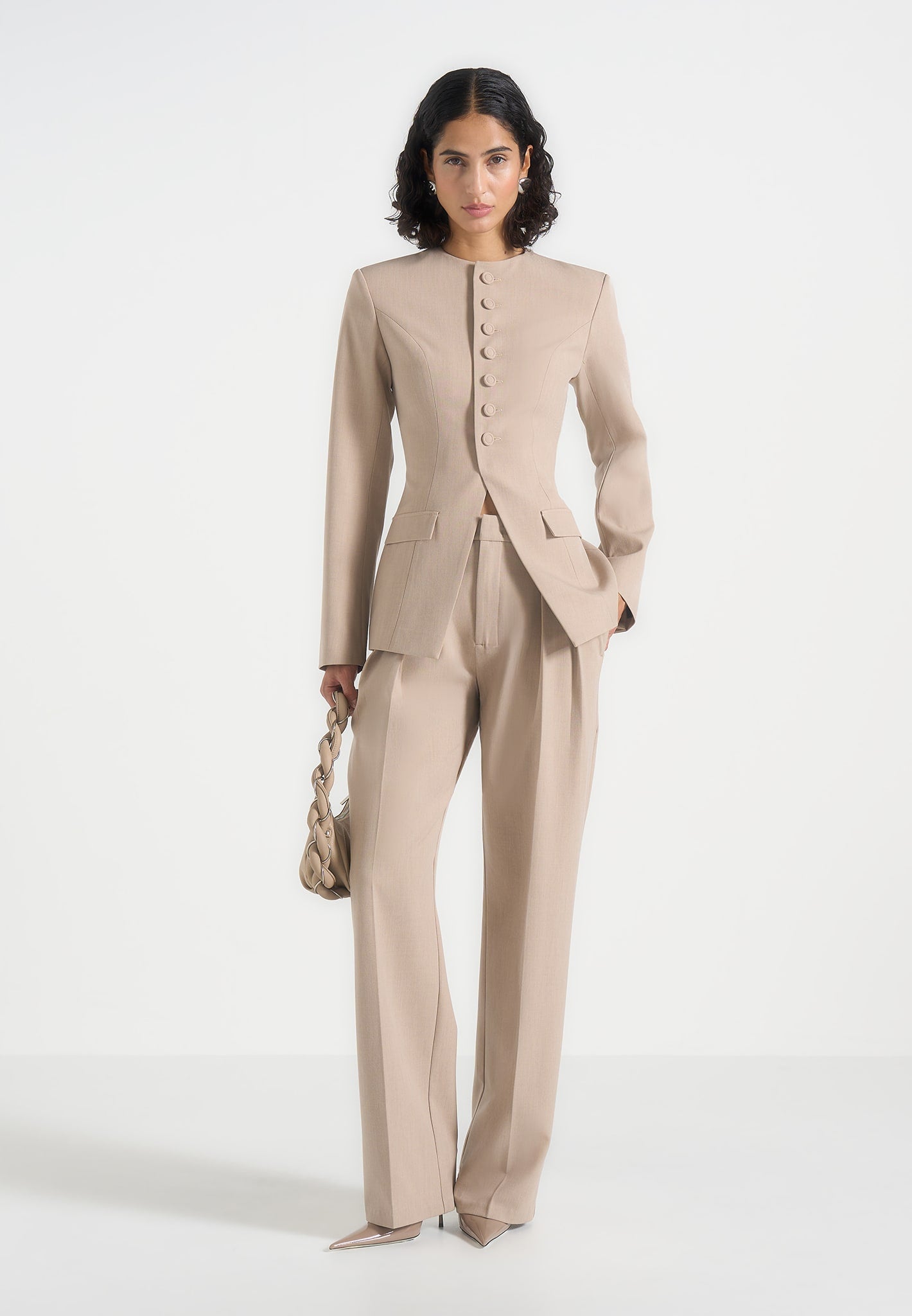 harper-tailored-cinch-blazer-with-detachable-collar-beige