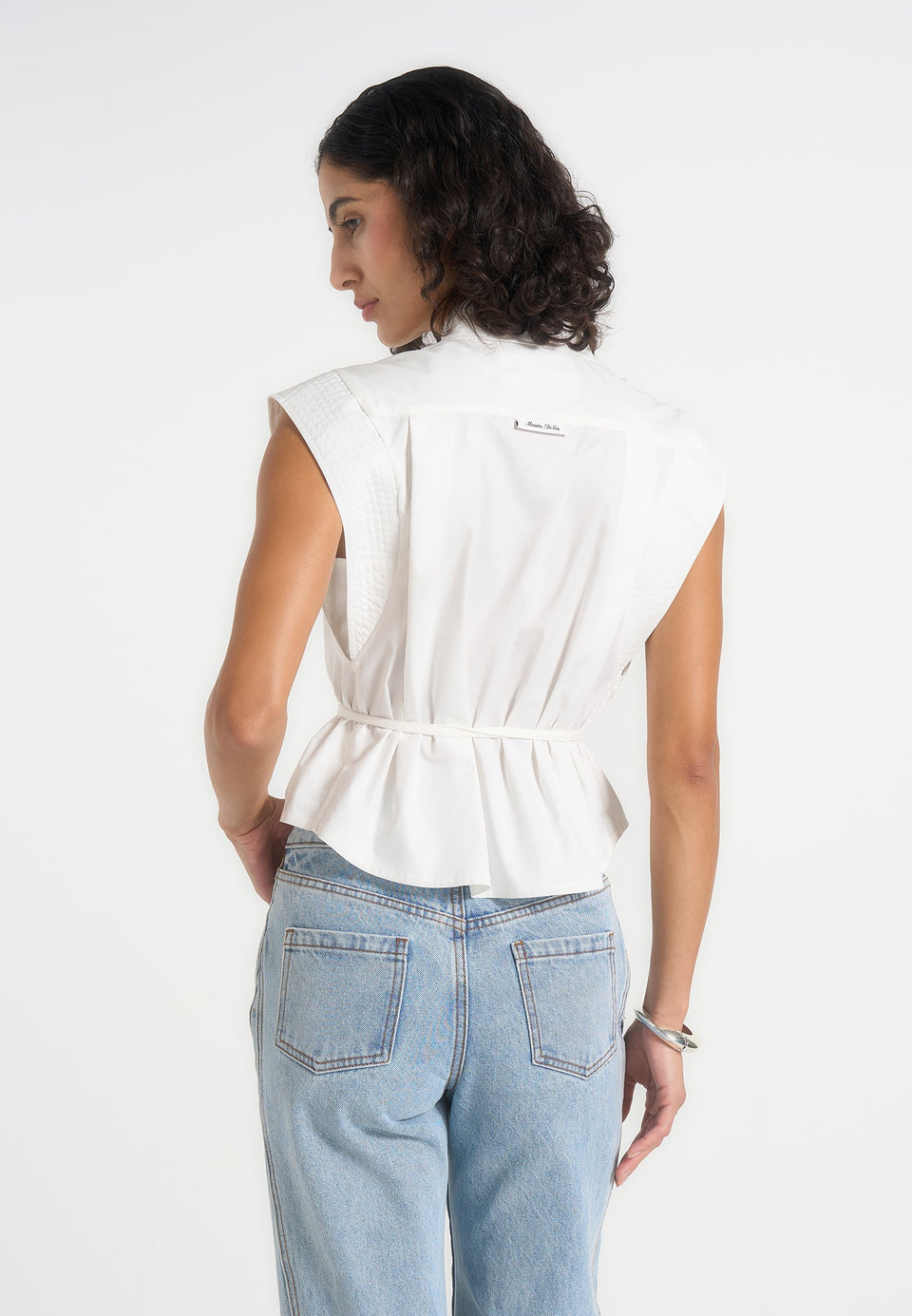 malia-sleeveless-tie-waist-cropped-shirt-white