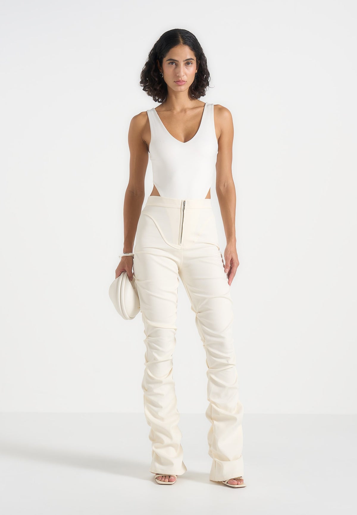 Caroline - Tacked Twill Fit & Flare Trousers - White