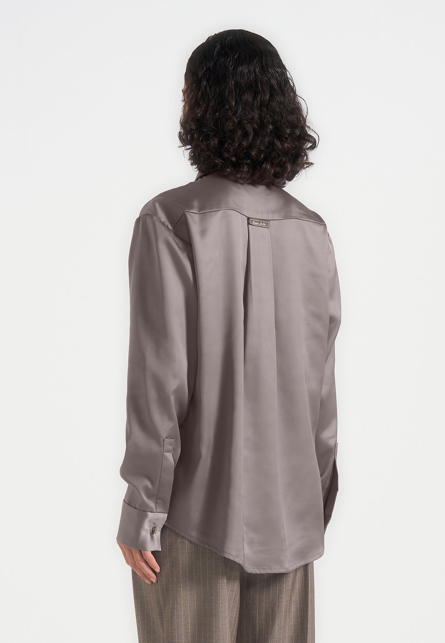 carter-unisex-oversized-satin-shirt-taupe