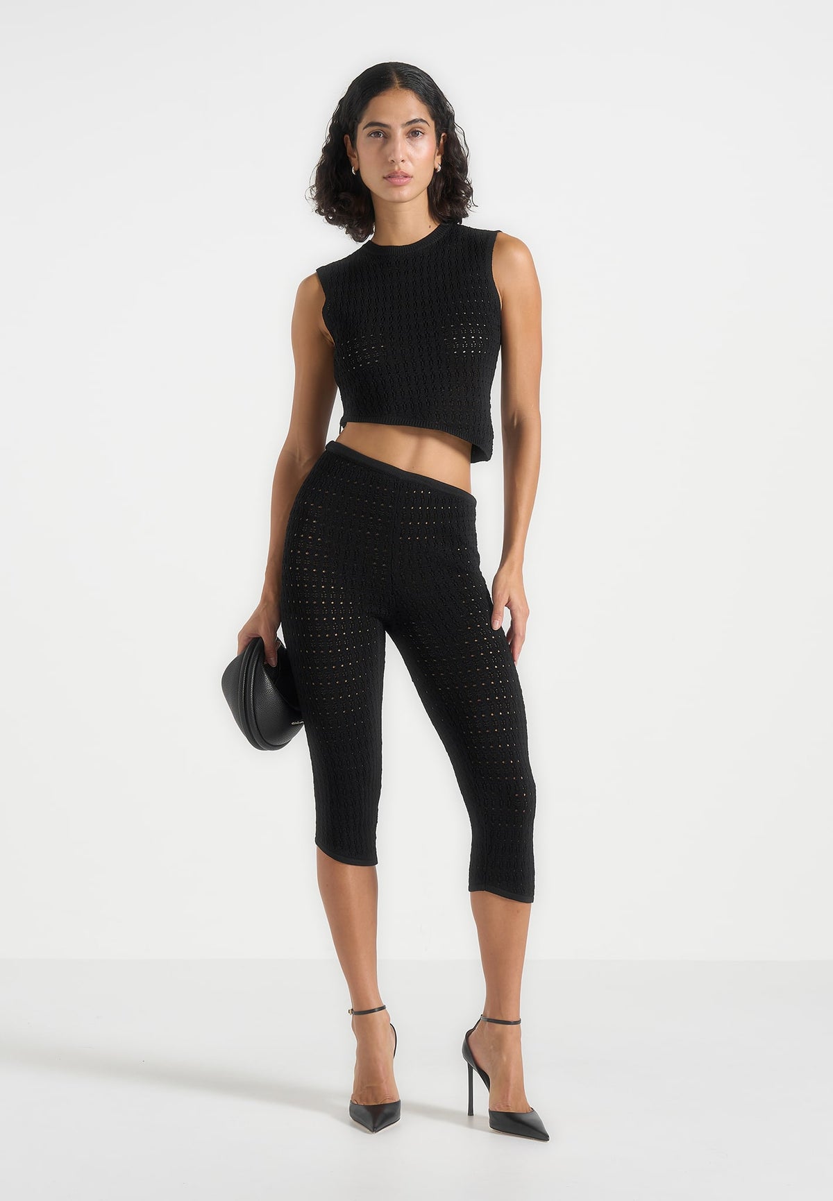 Piper - Pointelle Asymmetric Capri Leggings - Black