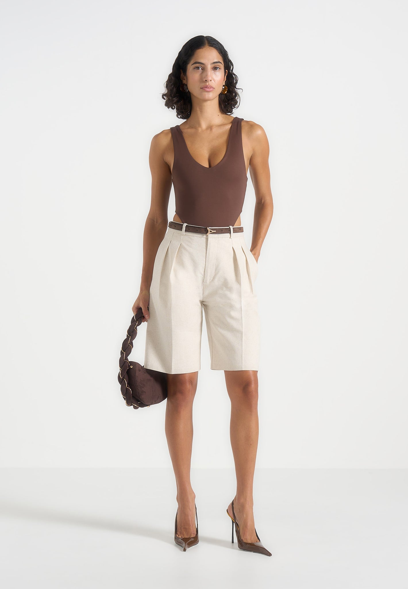 lorette-linen-twin-pleat-shorts-natural