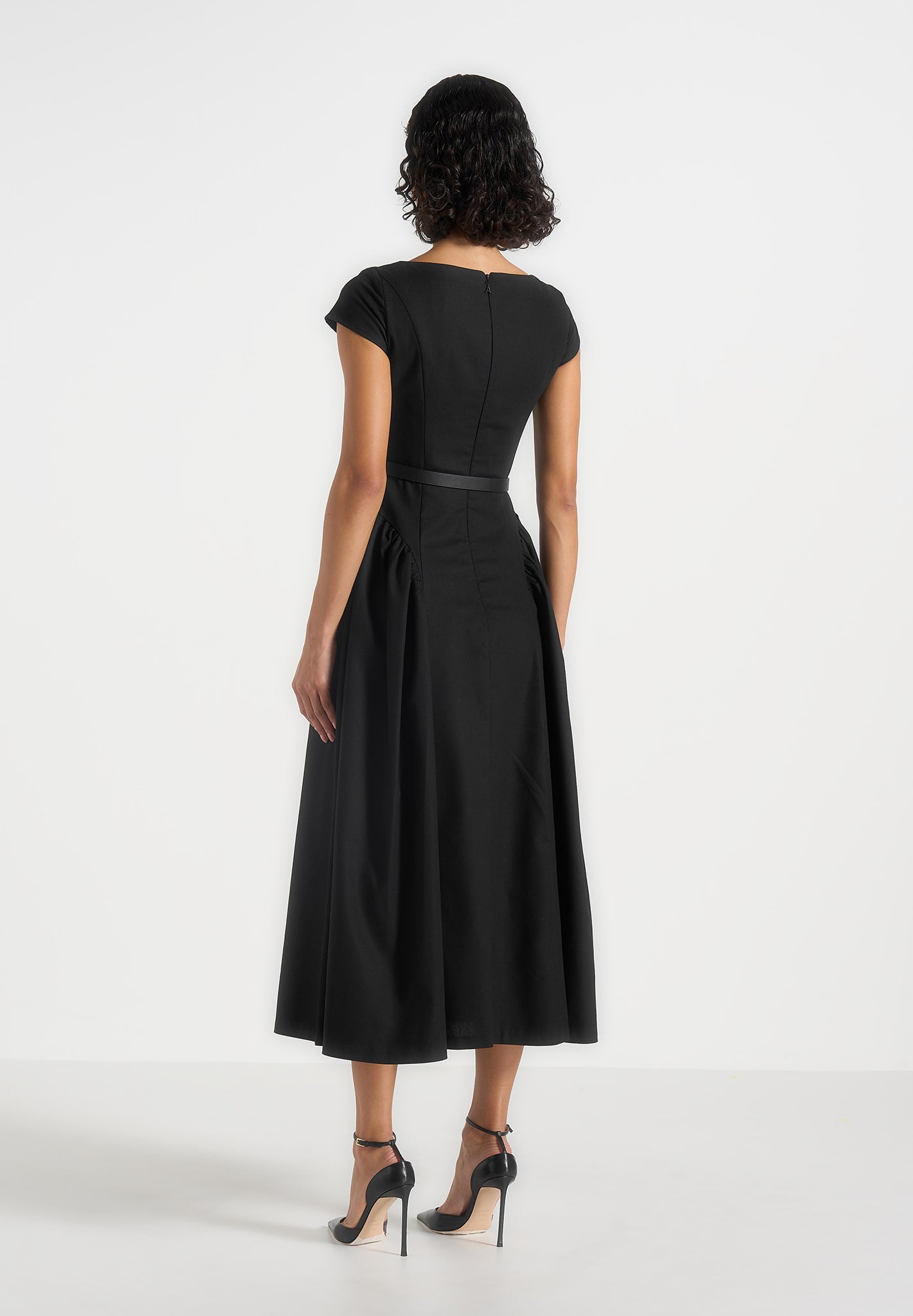 Gaia - Boat Neck Belted Pleated Midi Dress - Black