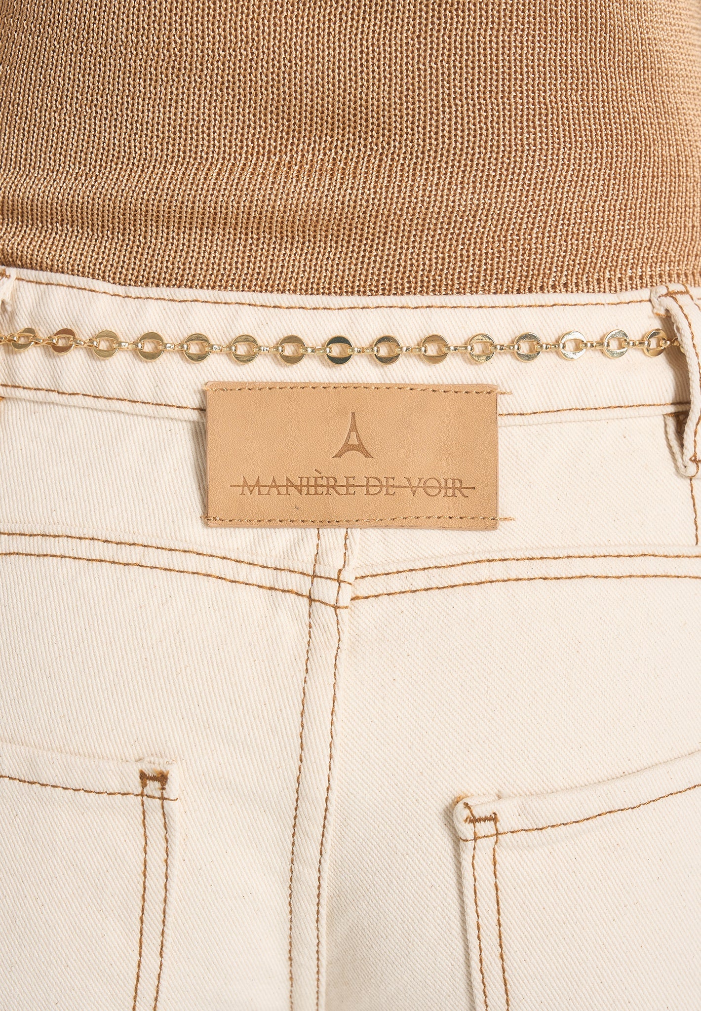 enora-hourglass-jean-with-chain-cream