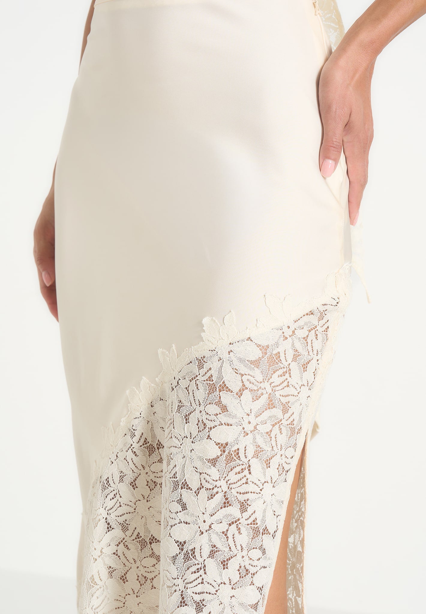 Belle - Satin and Lace Maxi Skirt - Champagne