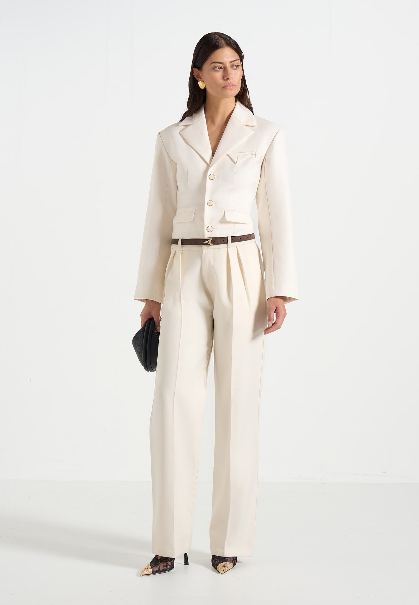 Prisca - Tailored Cropped Blazer - Off White 