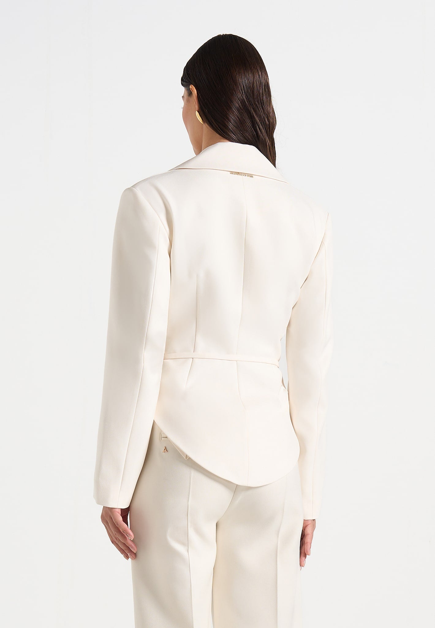 Yuna - Plunge Tailored Blazer With Belt - Off White