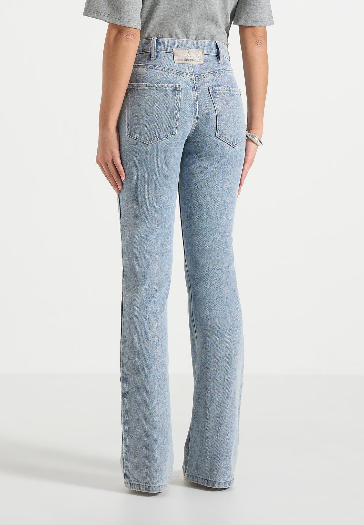 Abbie - Stacked Fit And Flare Jean - Mid Blue