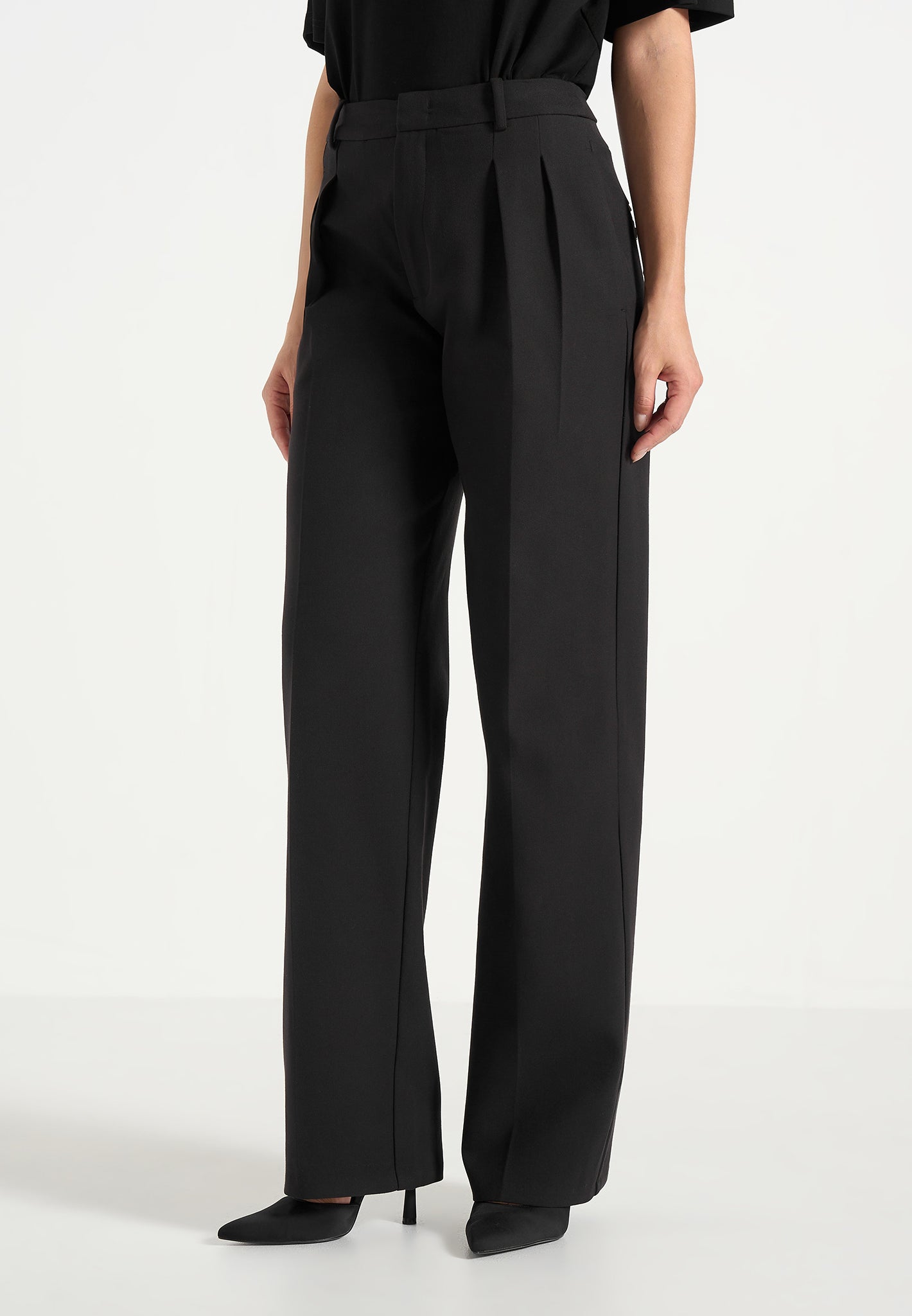 Julie - Tailored Twin Pleat Trousers - Black