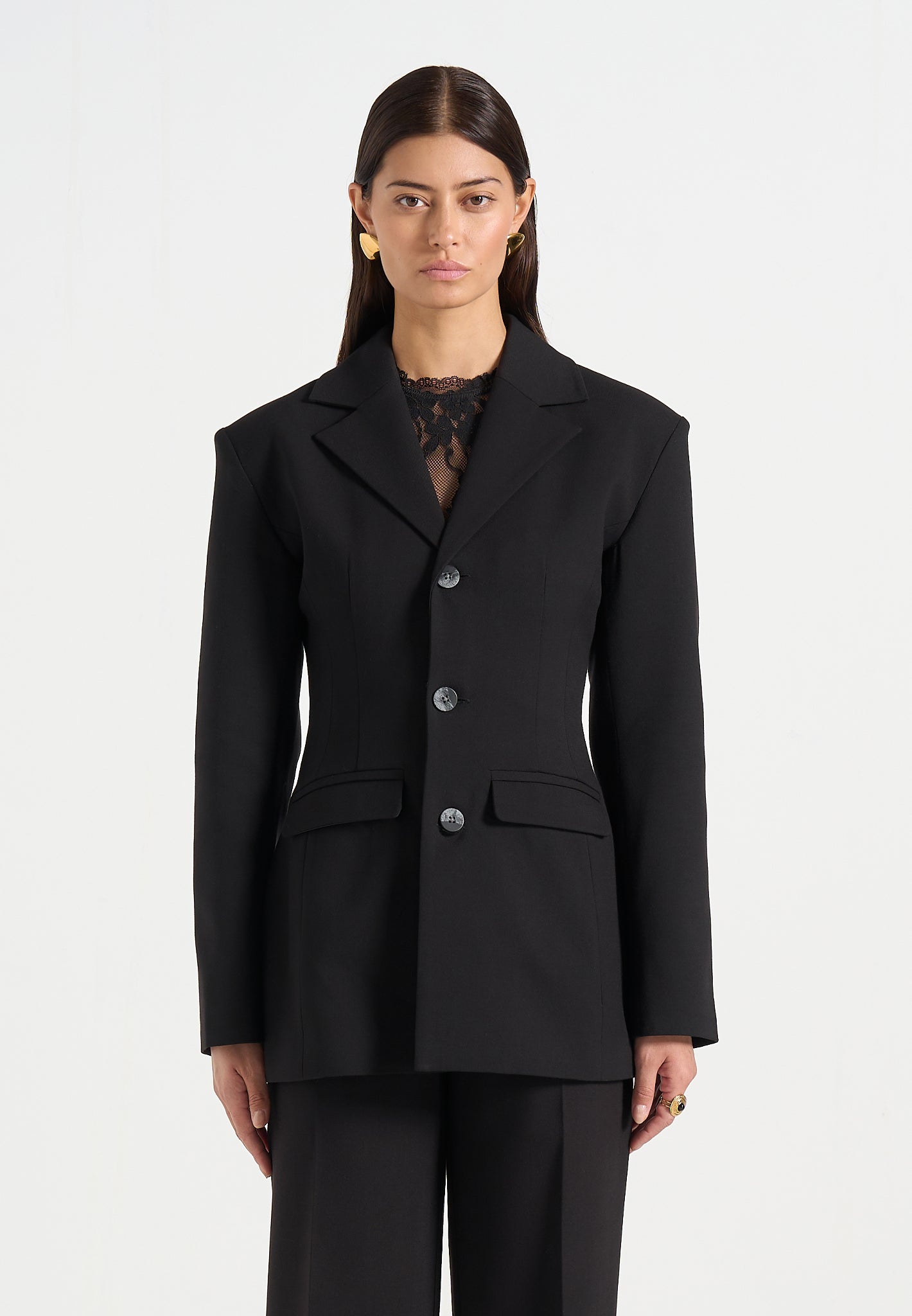 Claire - Wide Shoulder Cinch Waist Blazer - Black