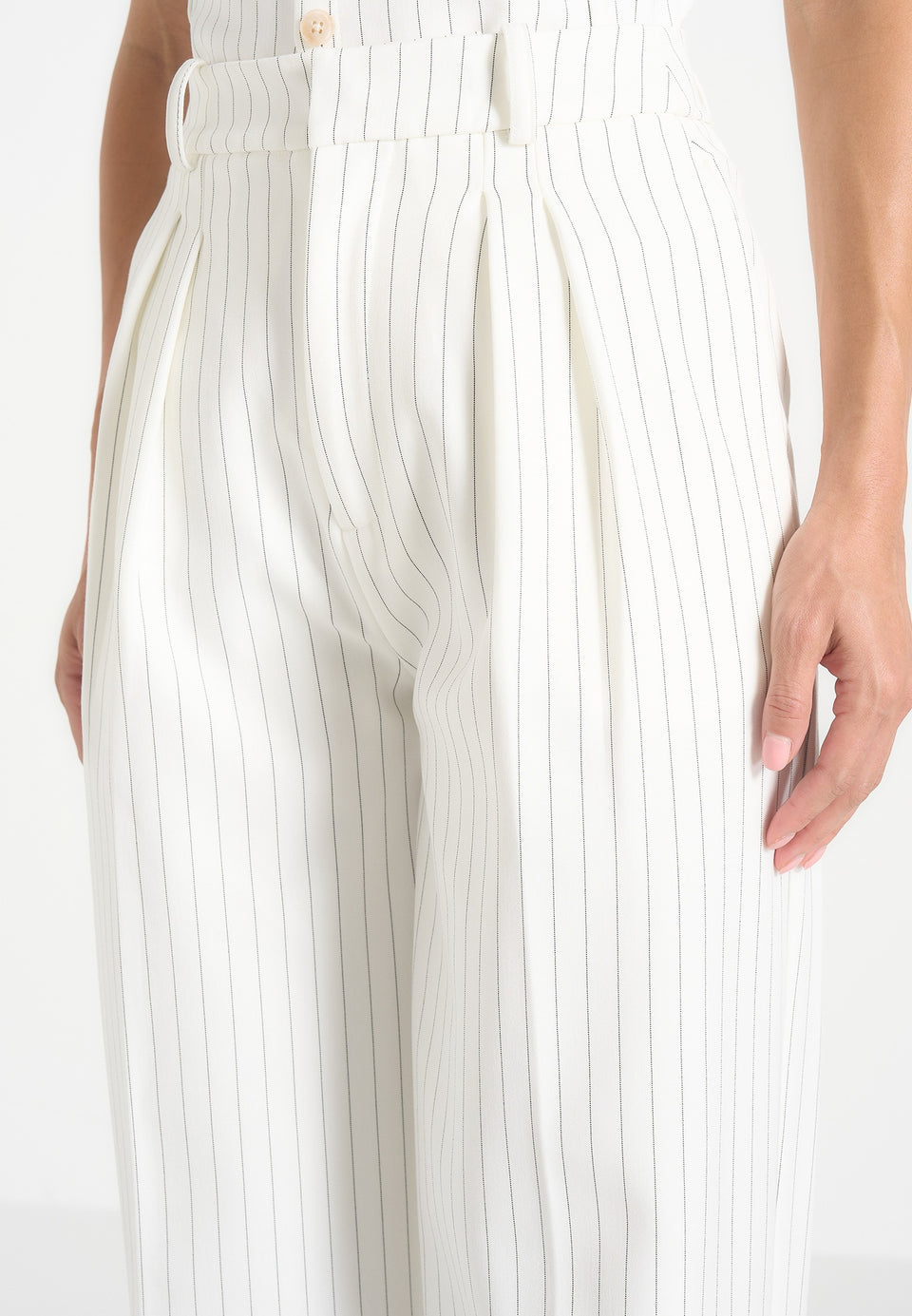 Julie - Pinstripe Twin Pleat Tailored Trousers - White