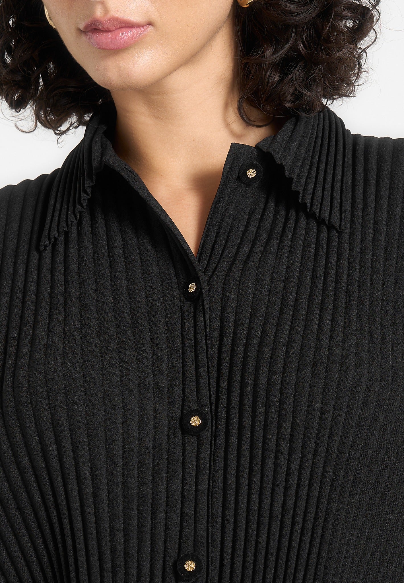 Mona - Cropped Pleated Short-Sleeve Shirt - Black