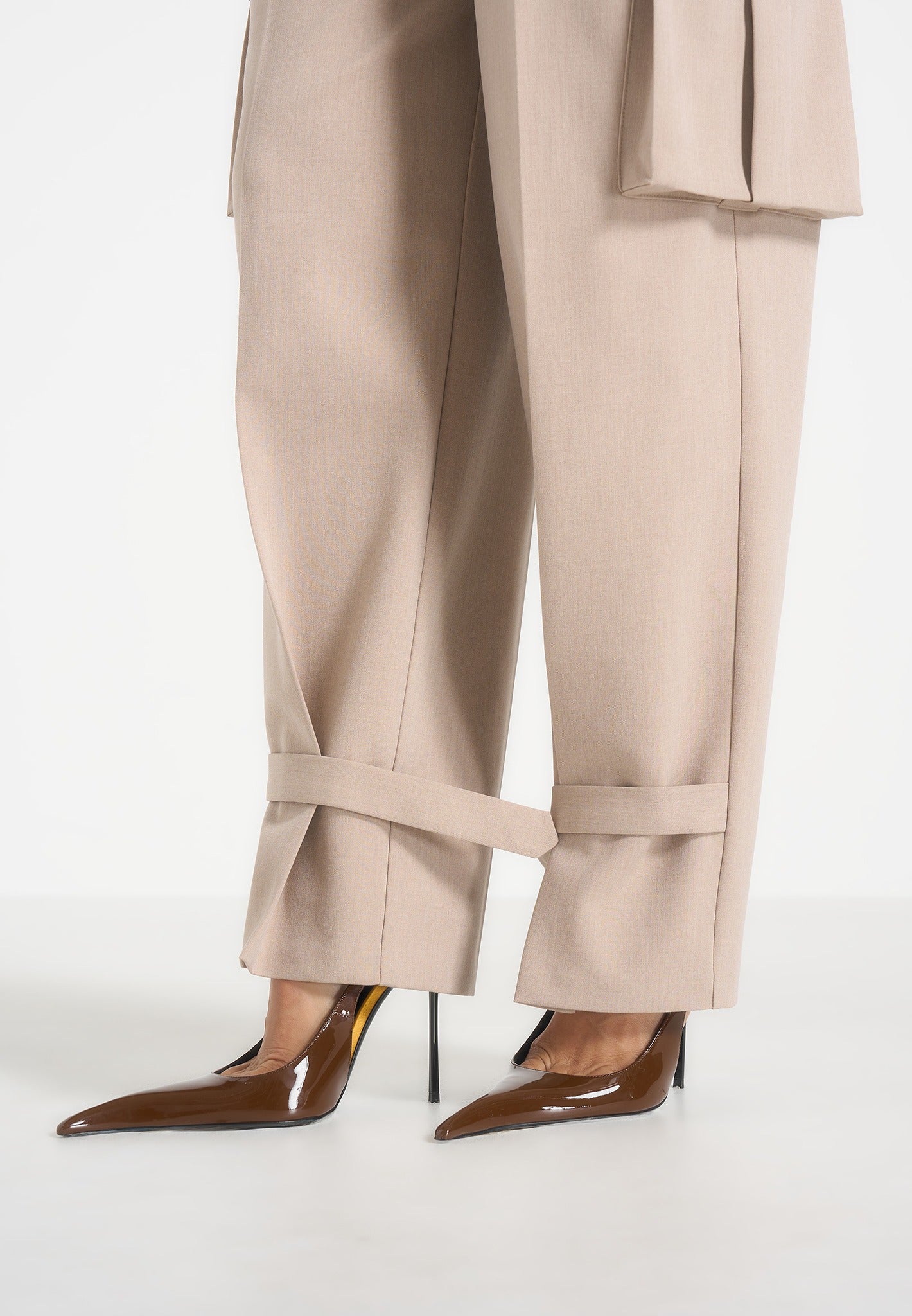 Danielle - Tailored Pleated Cargo Trousers - Beige