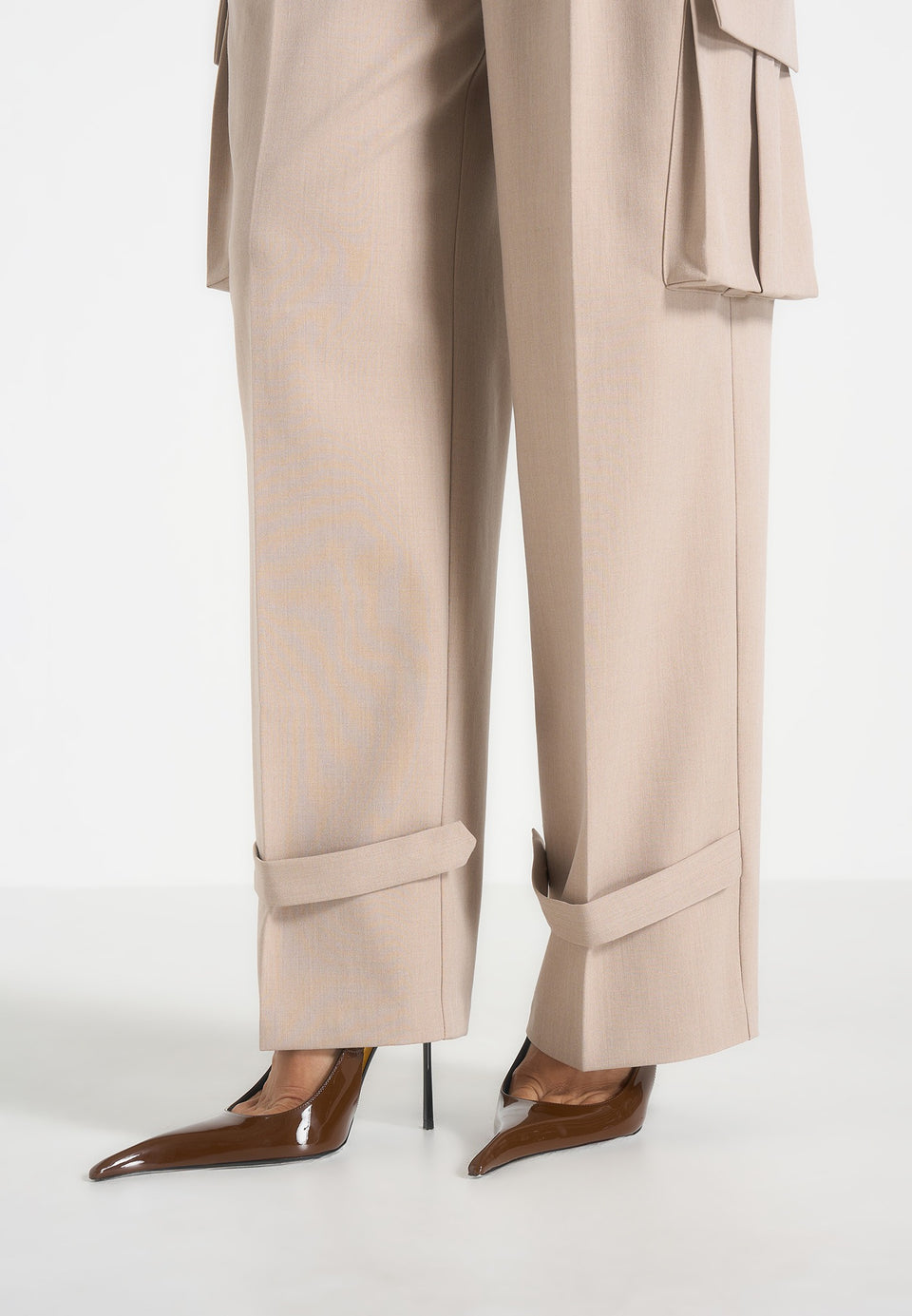 Danielle - Tailored Pleated Cargo Trousers - Beige