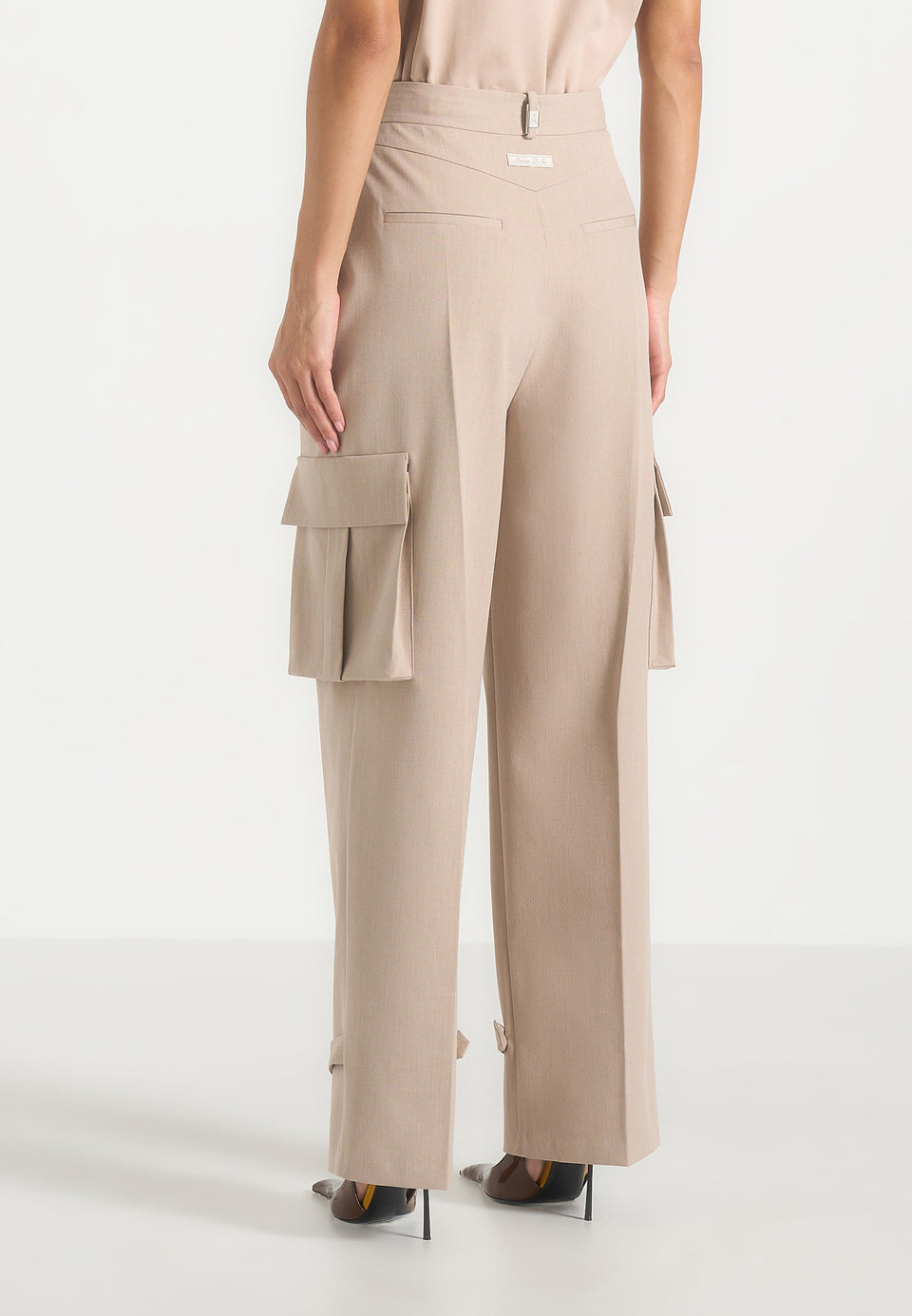 Danielle - Tailored Pleated Cargo Trousers - Beige