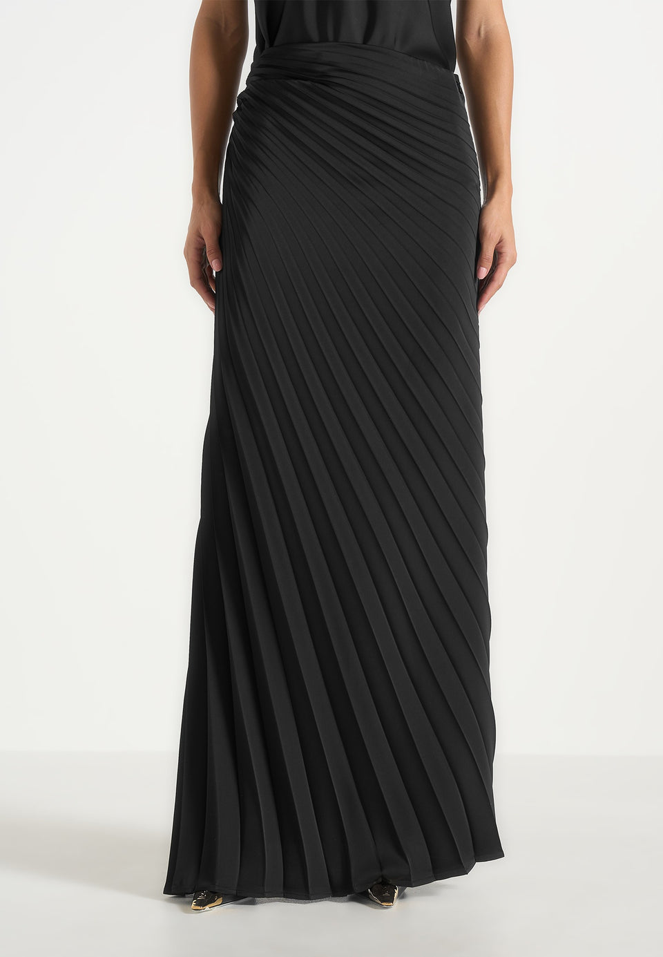 Fiona - Satin Fan Pleat Maxi Skirt - Black