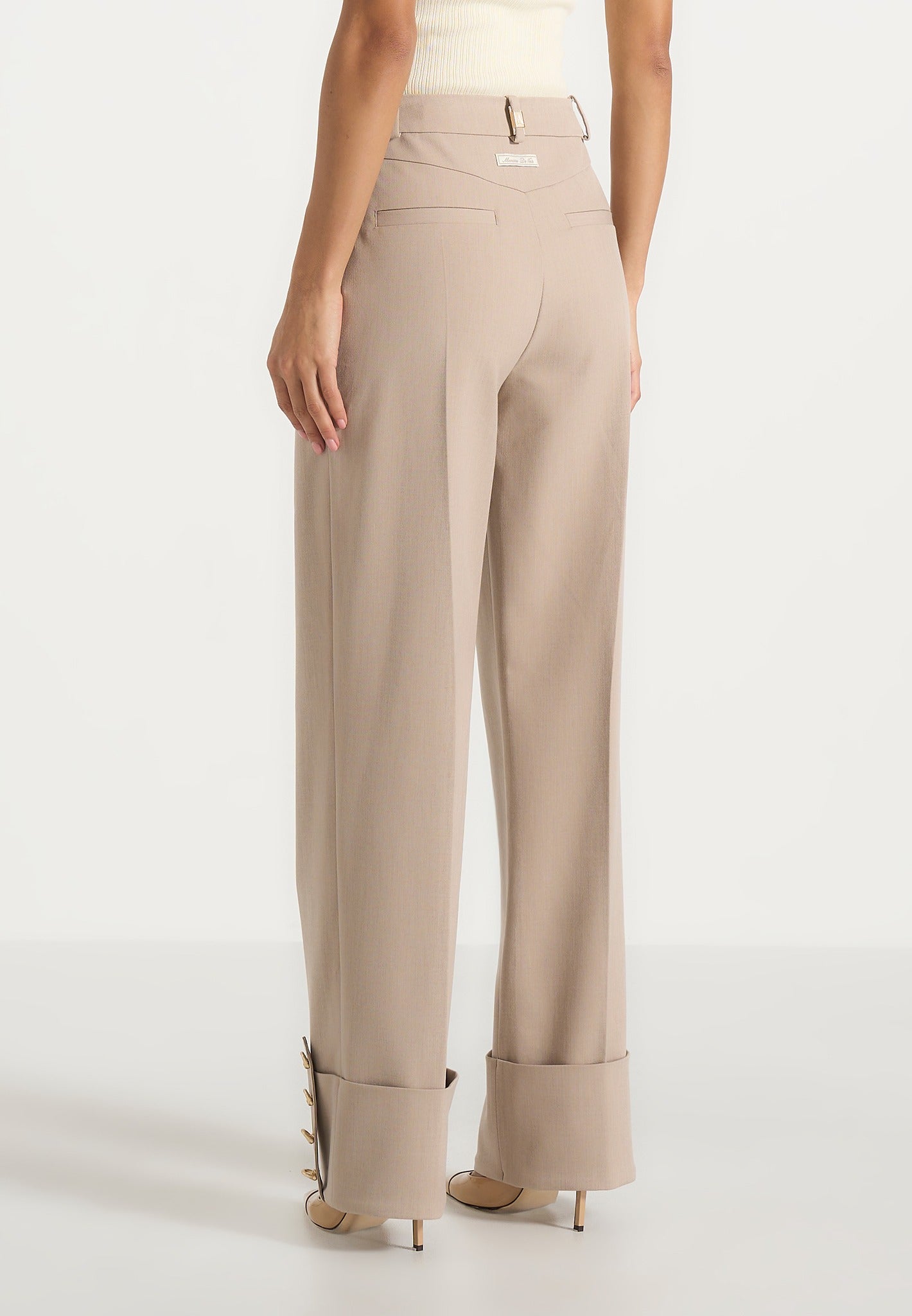 Darlene - Turn Up Detail Tailored Twin Pleat Trousers - Beige